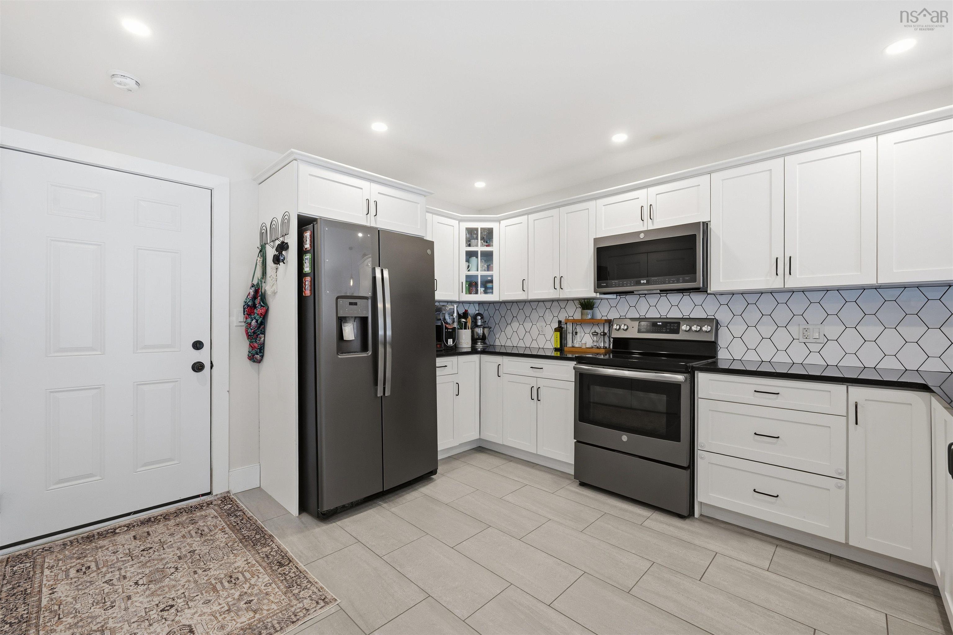 $599,900.00: 82 Town Road, Falmouth