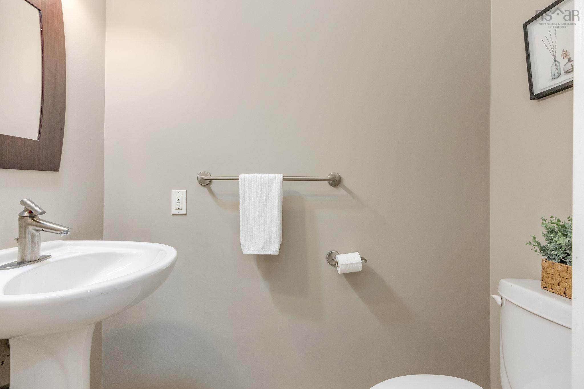 $535,000.00: 5411 Saunders Lane, Halifax