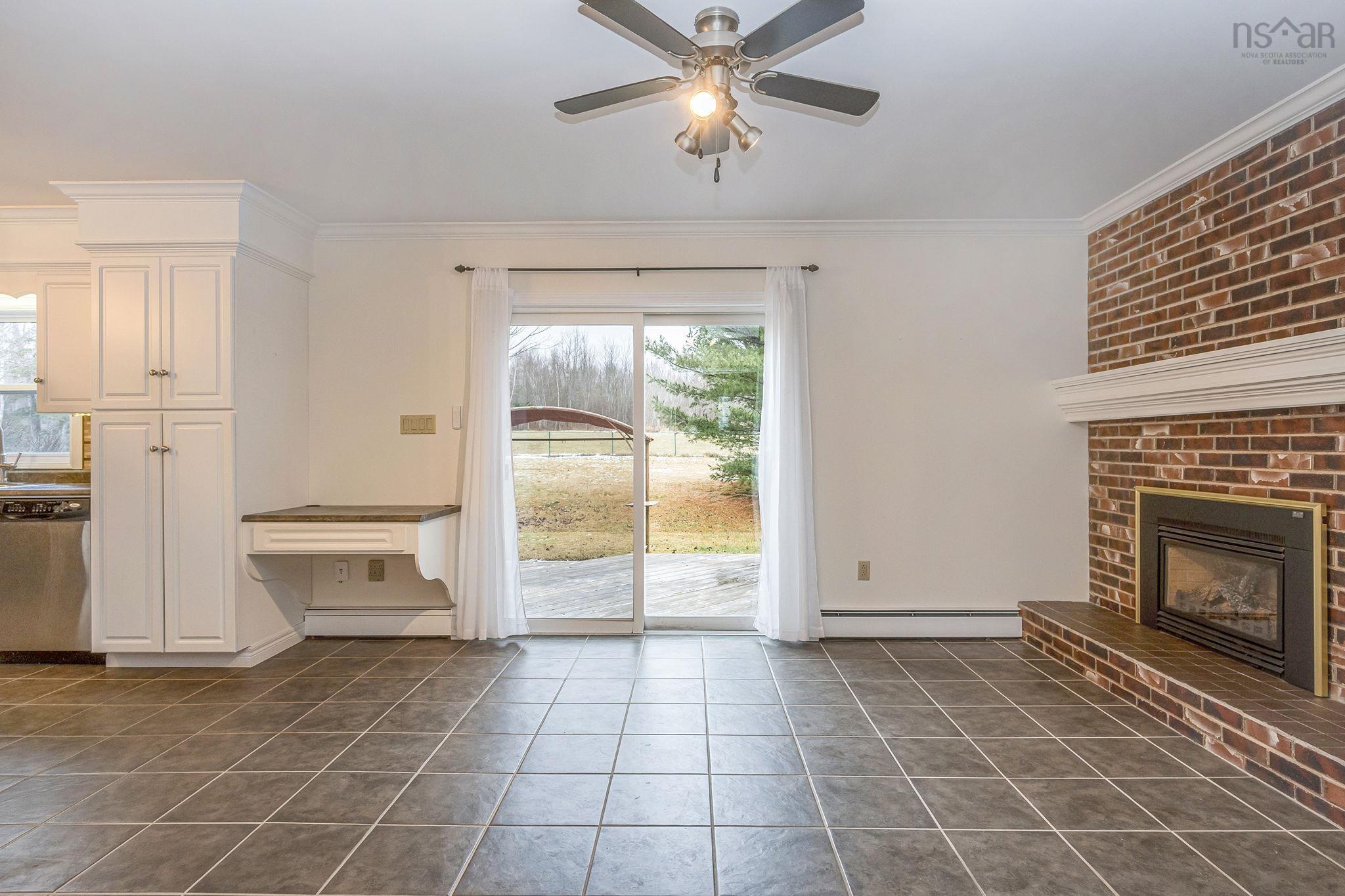 $599,900.00: 1903 Granton Abercrombie Road, Abercrombie