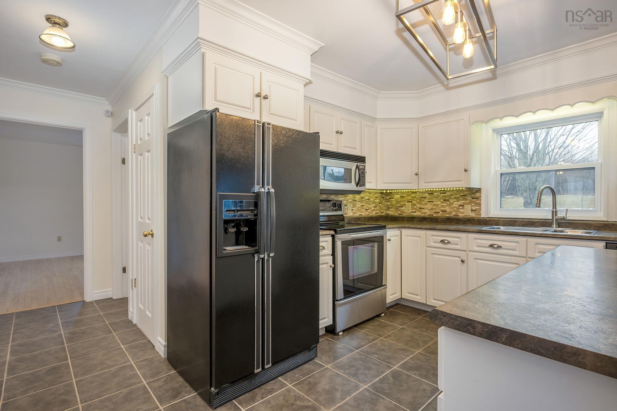 $599,900.00: 1903 Granton Abercrombie Road, Abercrombie