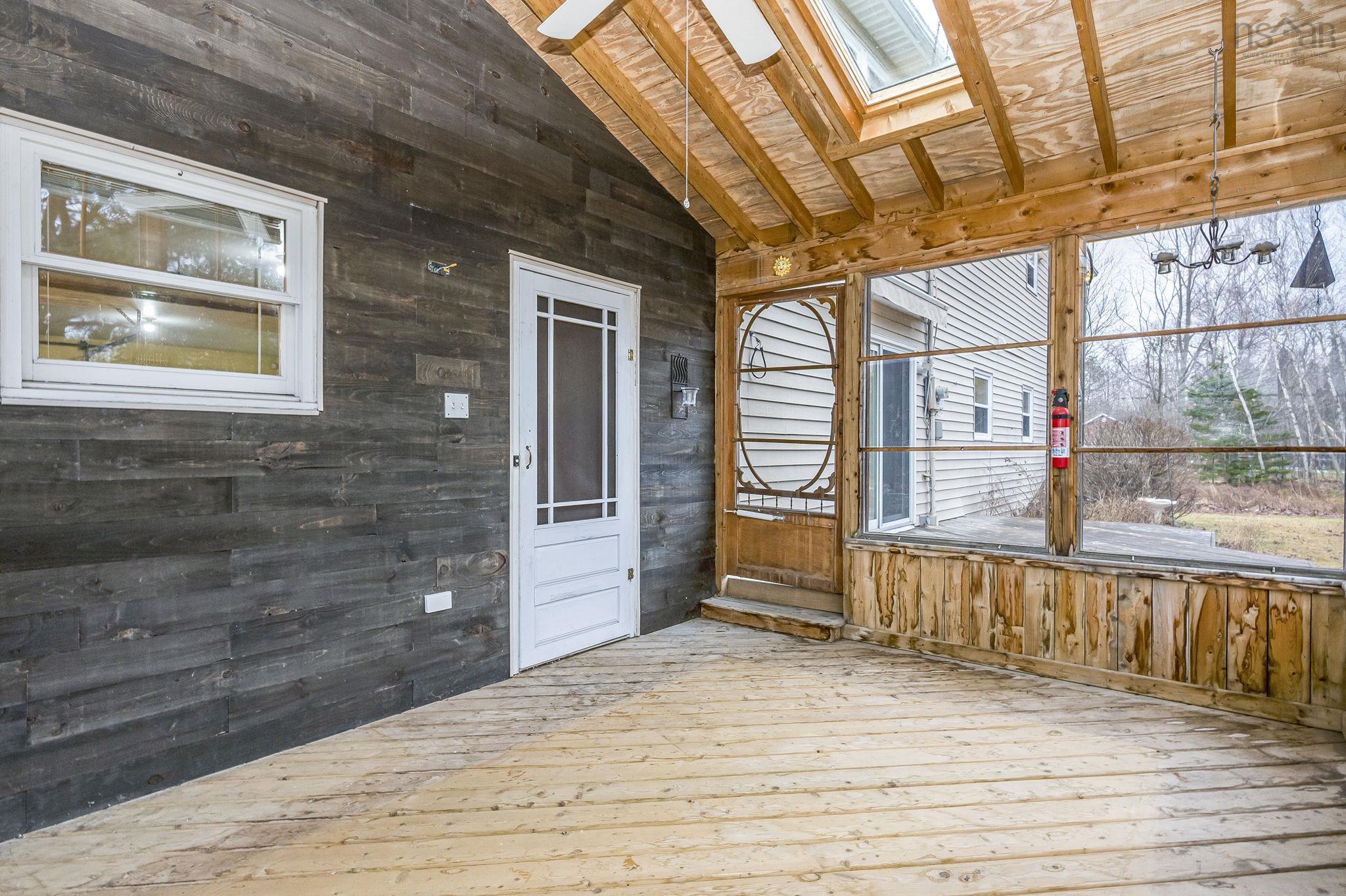 $599,900.00: 1903 Granton Abercrombie Road, Abercrombie