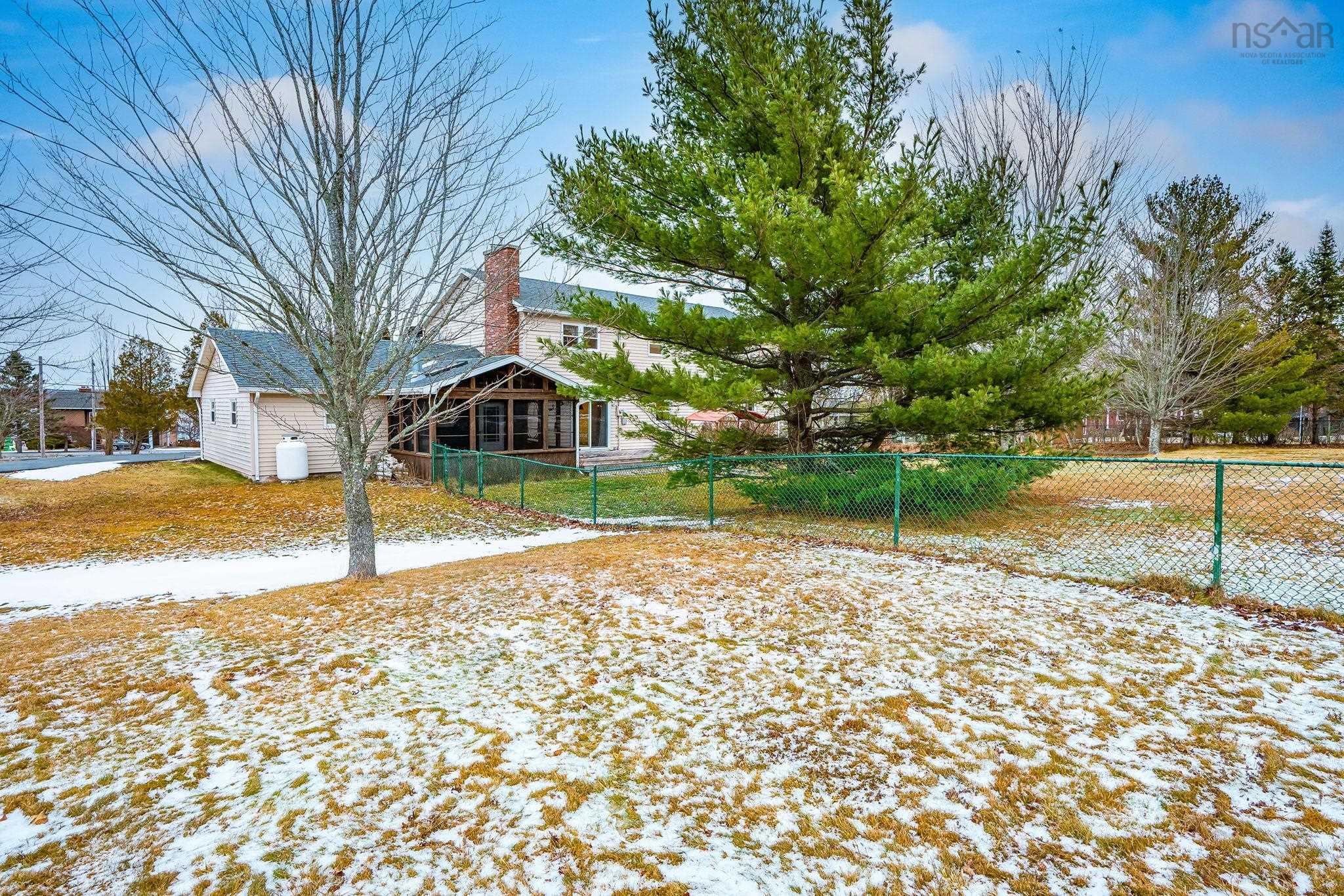 $599,900.00: 1903 Granton Abercrombie Road, Abercrombie