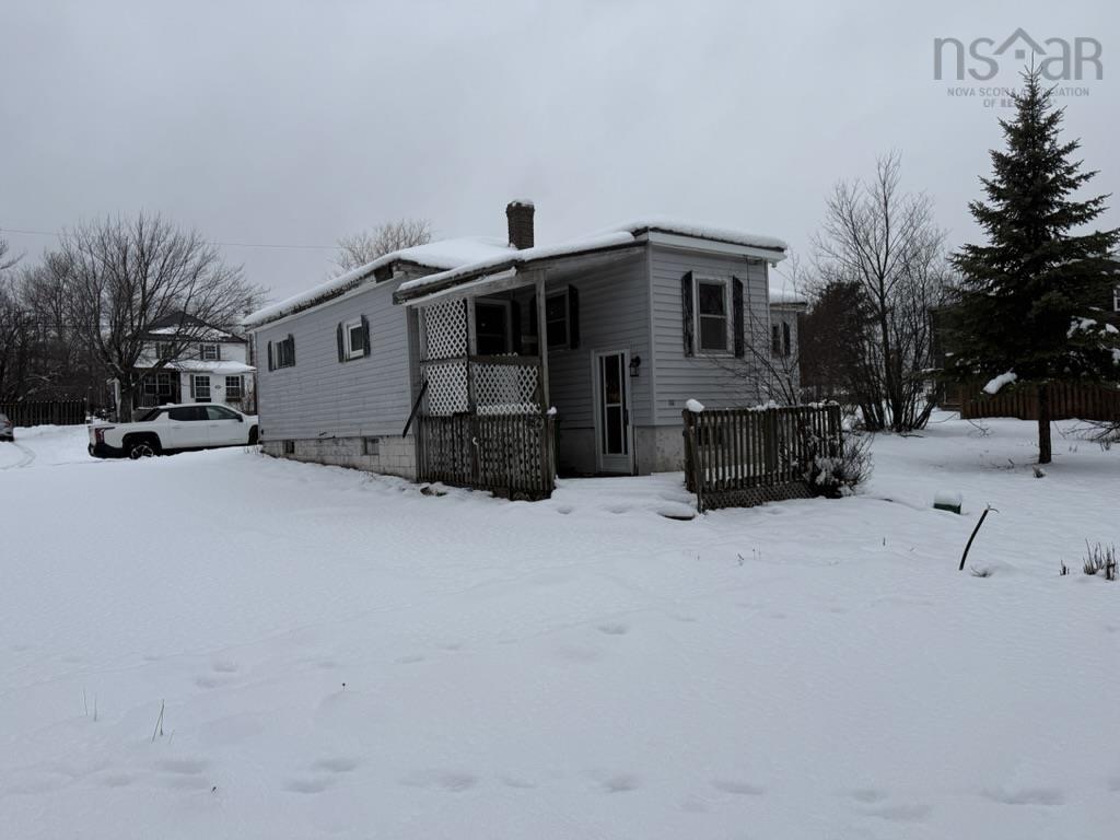 $92,500.00: 162 Sixth Street, New Glasgow