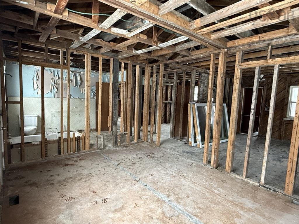 $92,500.00: 162 Sixth Street, New Glasgow