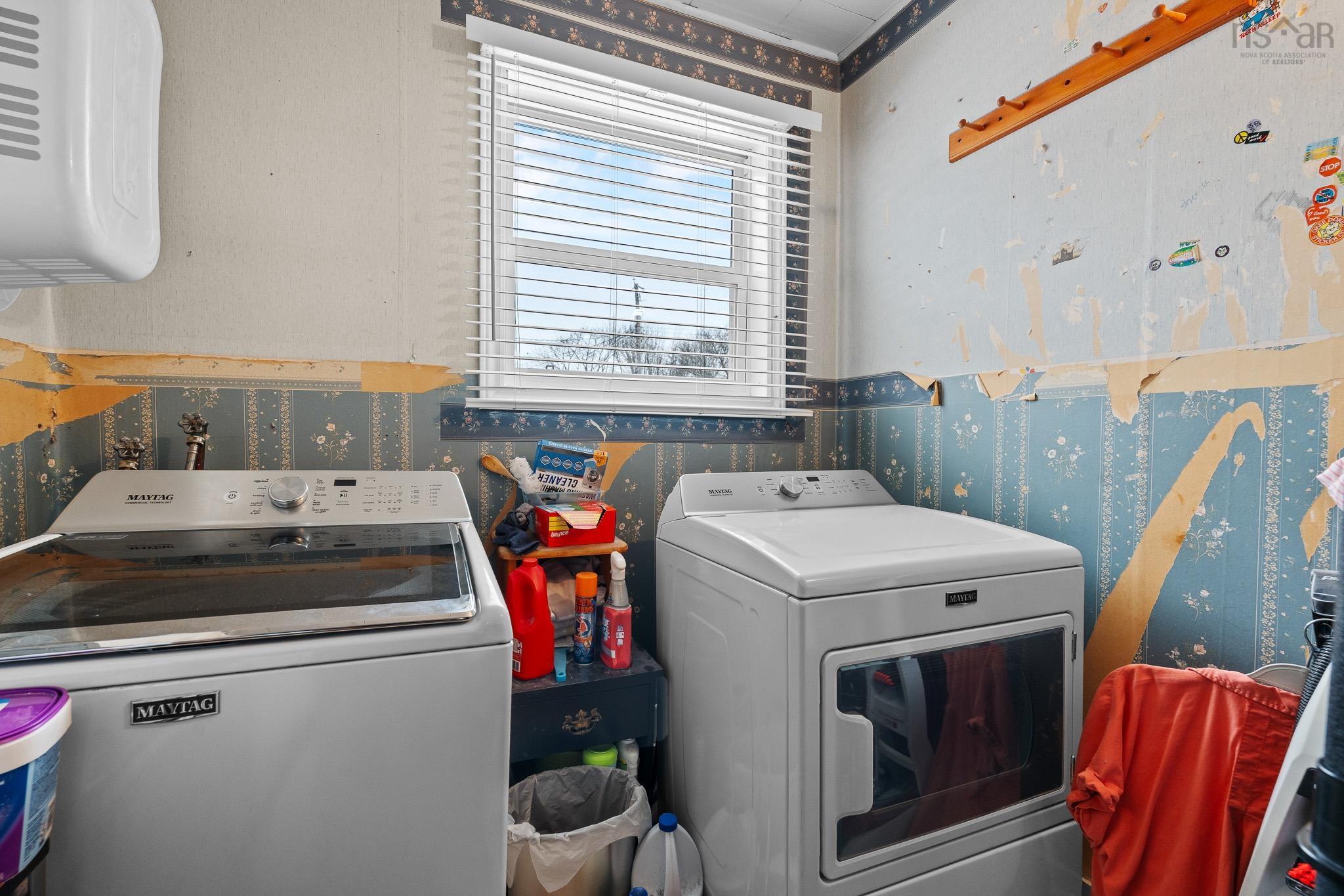 $299,900.00: 5 Herbert Street, Dartmouth