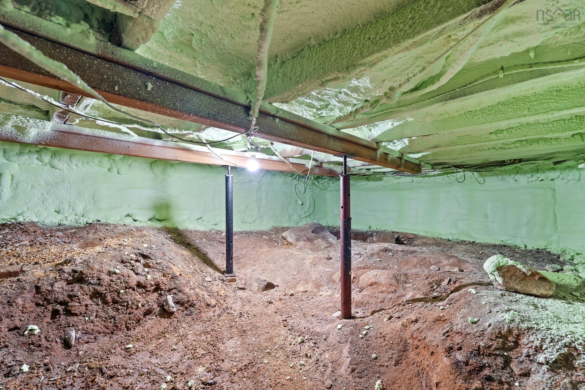 $299,900.00: 5 Herbert Street, Dartmouth