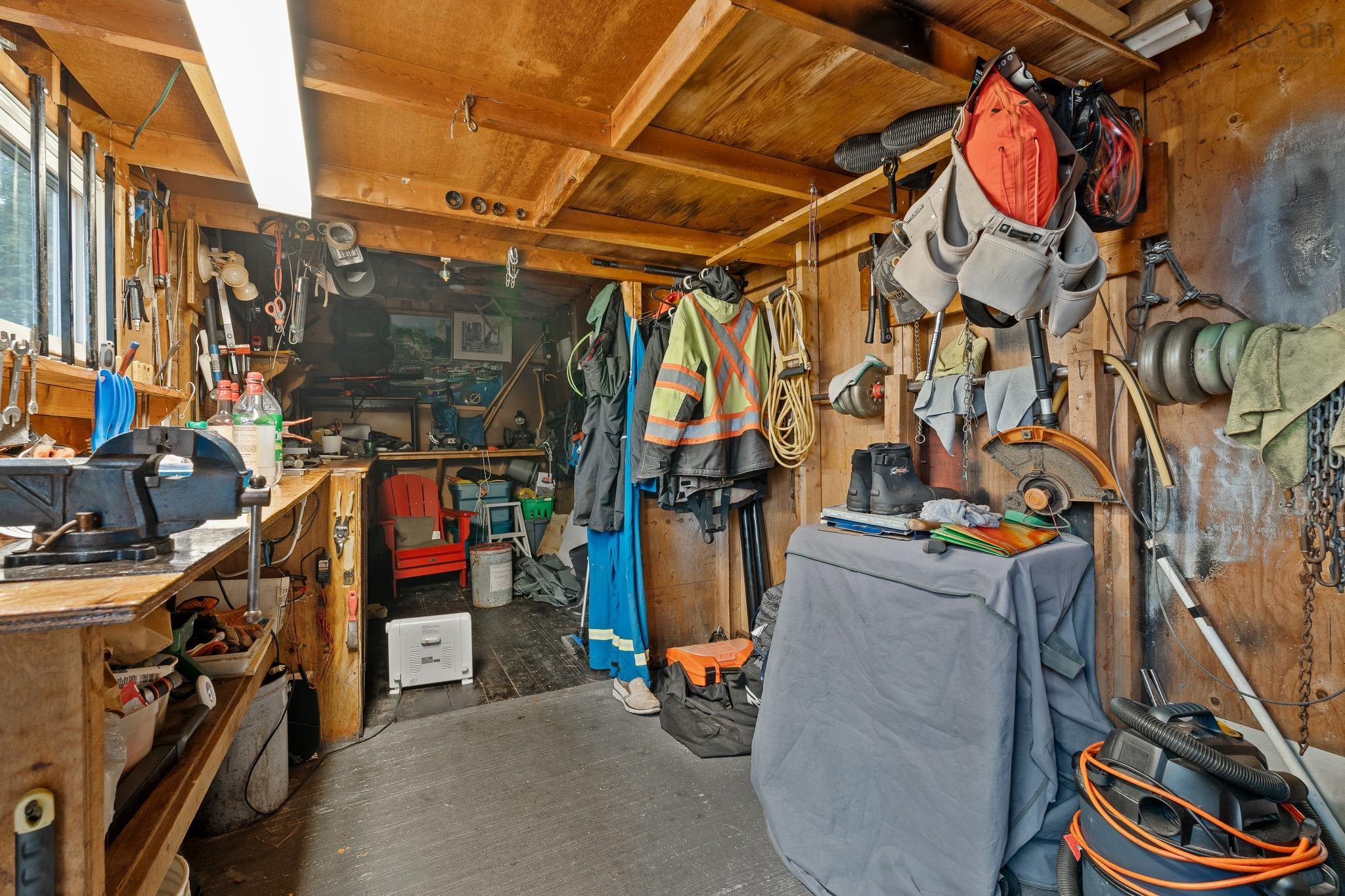 $299,900.00: 5 Herbert Street, Dartmouth