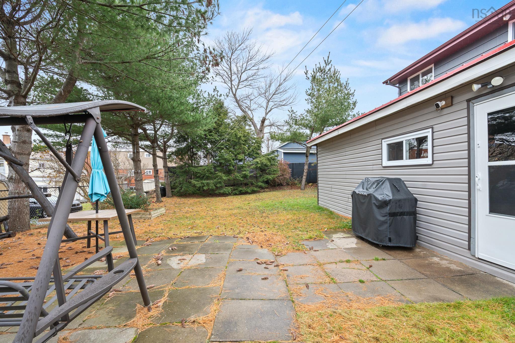 $299,900.00: 5 Herbert Street, Dartmouth