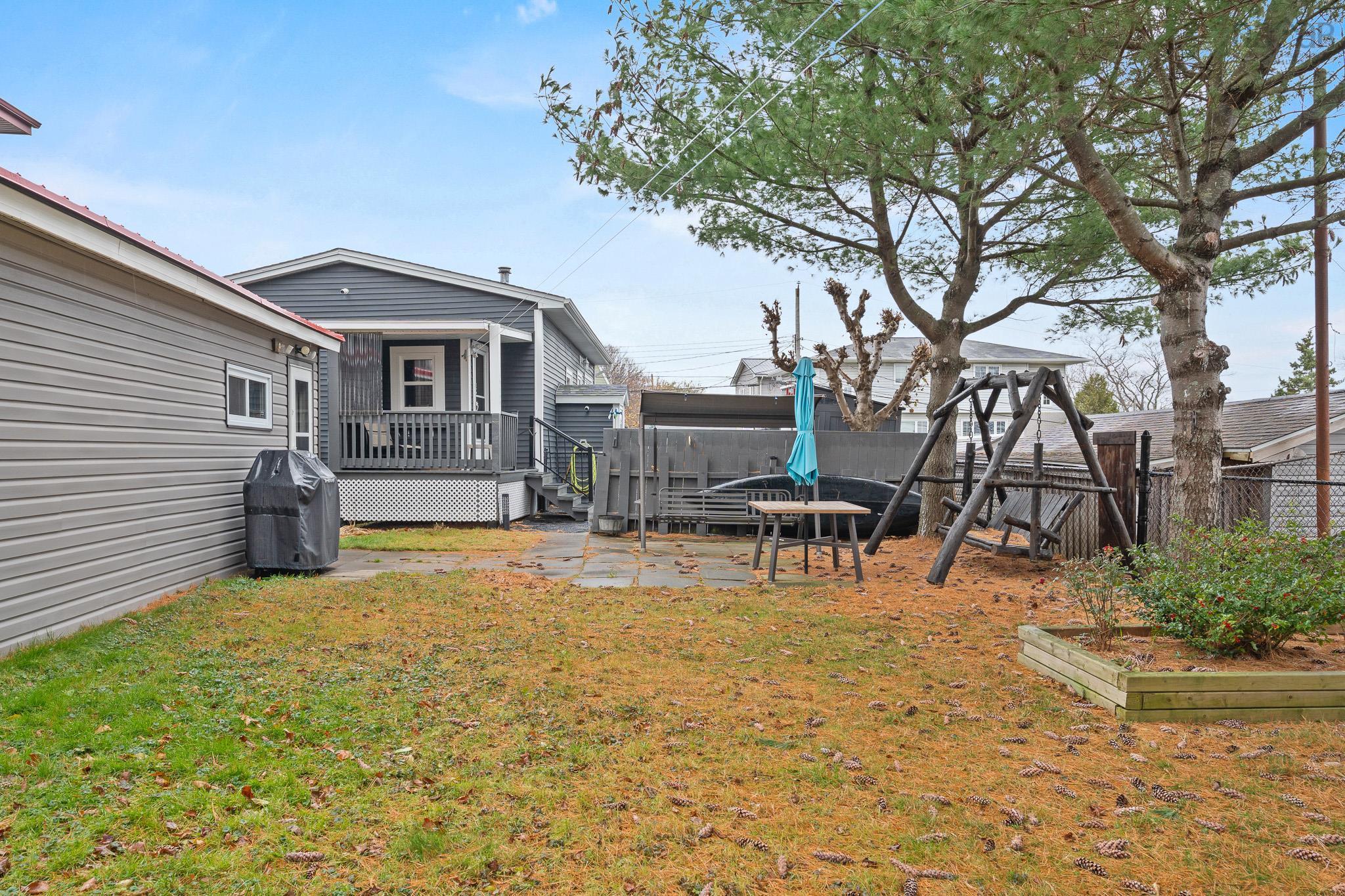 $299,900.00: 5 Herbert Street, Dartmouth