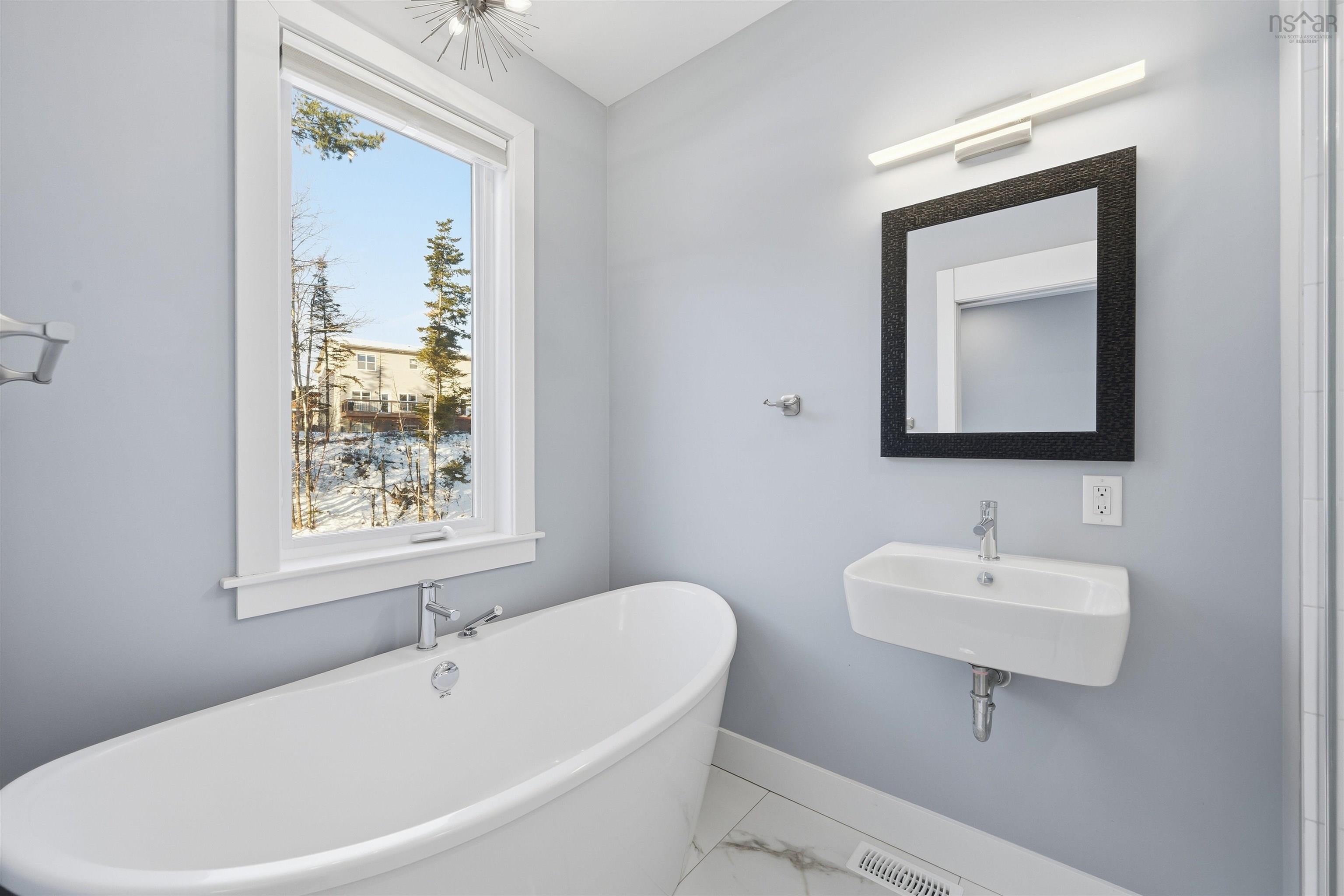 $799,800.00: 47 Helen Creighton Court, Bedford