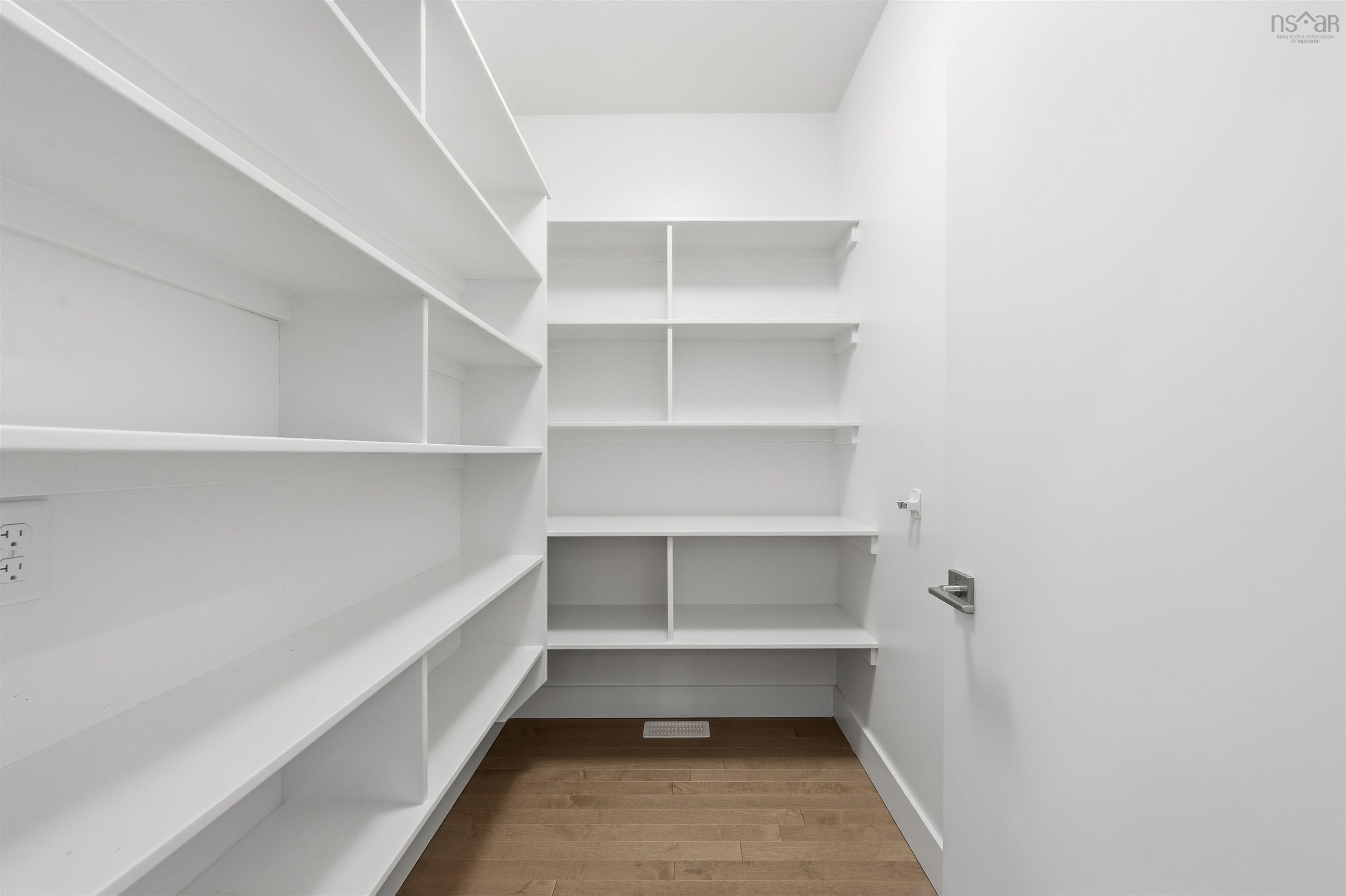 $799,800.00: 47 Helen Creighton Court, Bedford