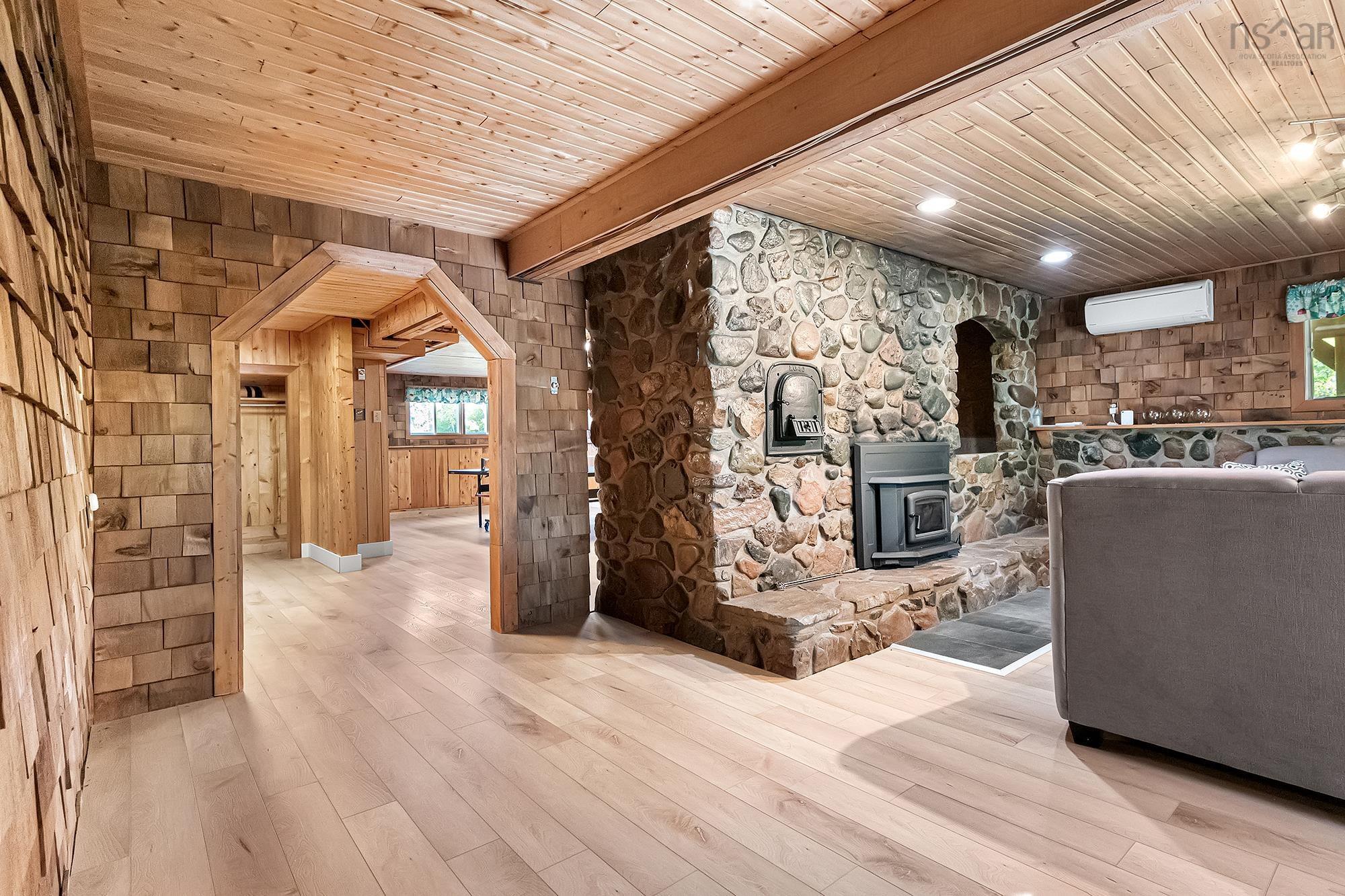 $669,900.00: 420 Highway 246, Wentworth