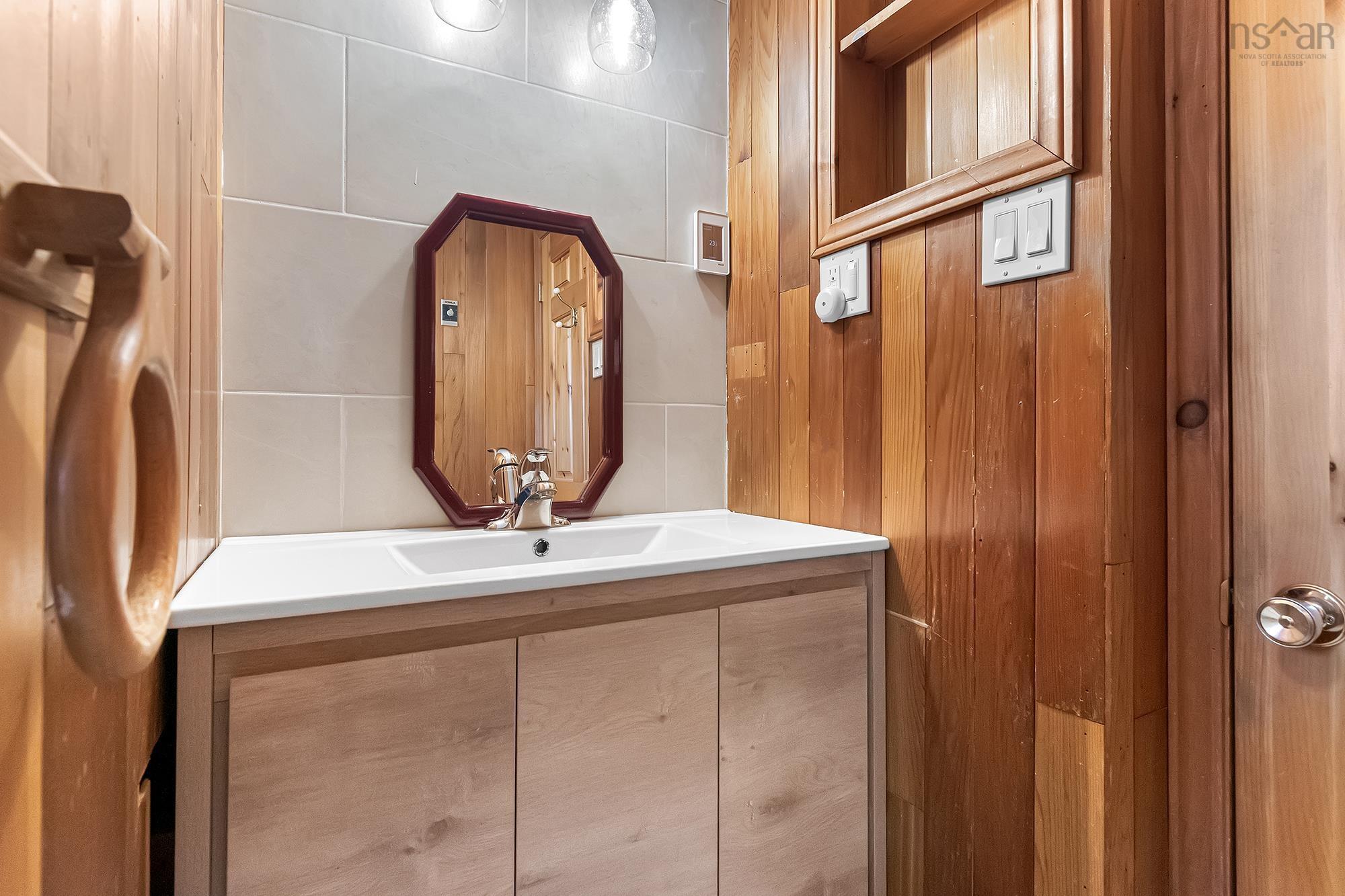 $669,900.00: 420 Highway 246, Wentworth