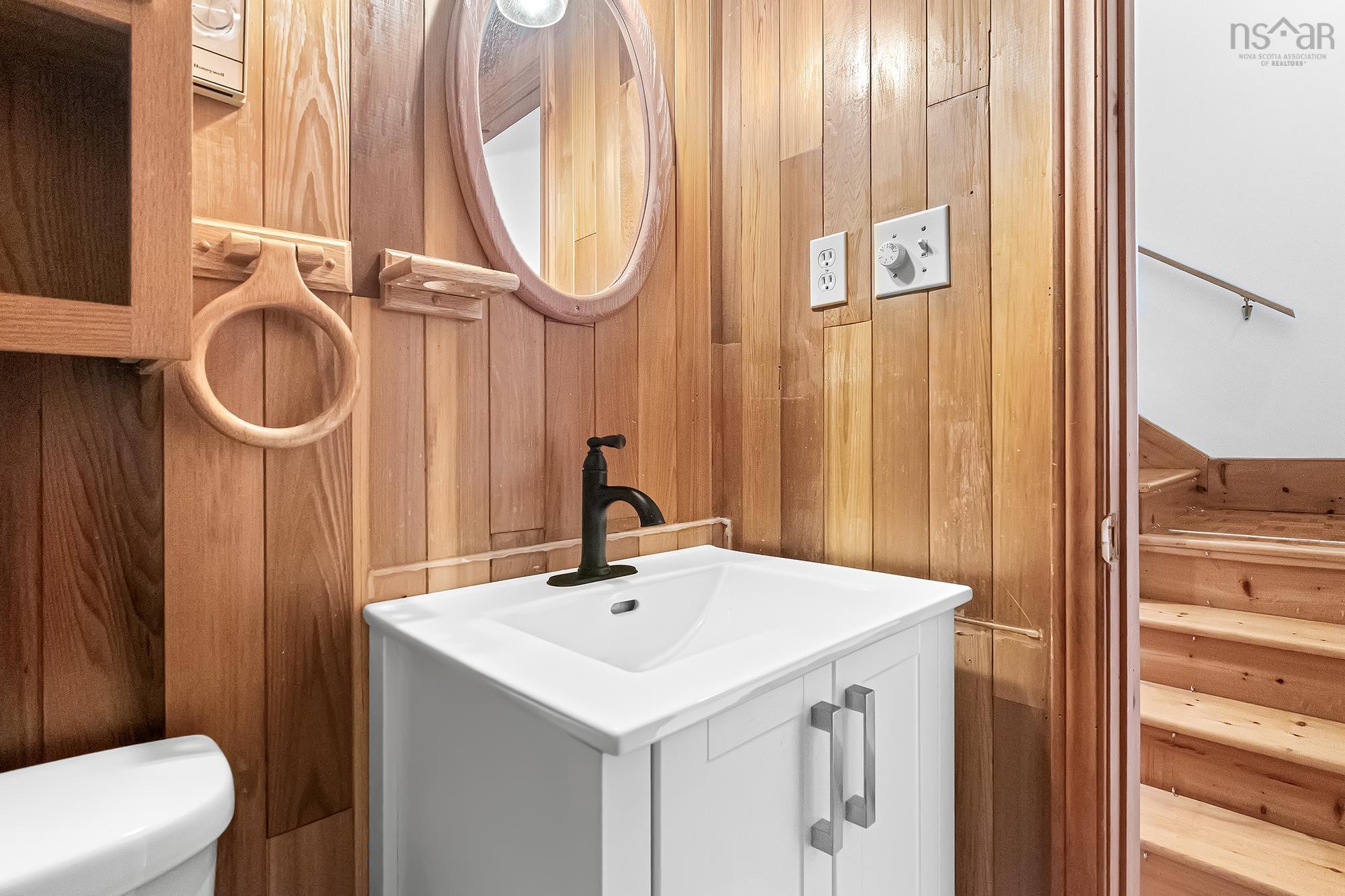 $669,900.00: 420 Highway 246, Wentworth