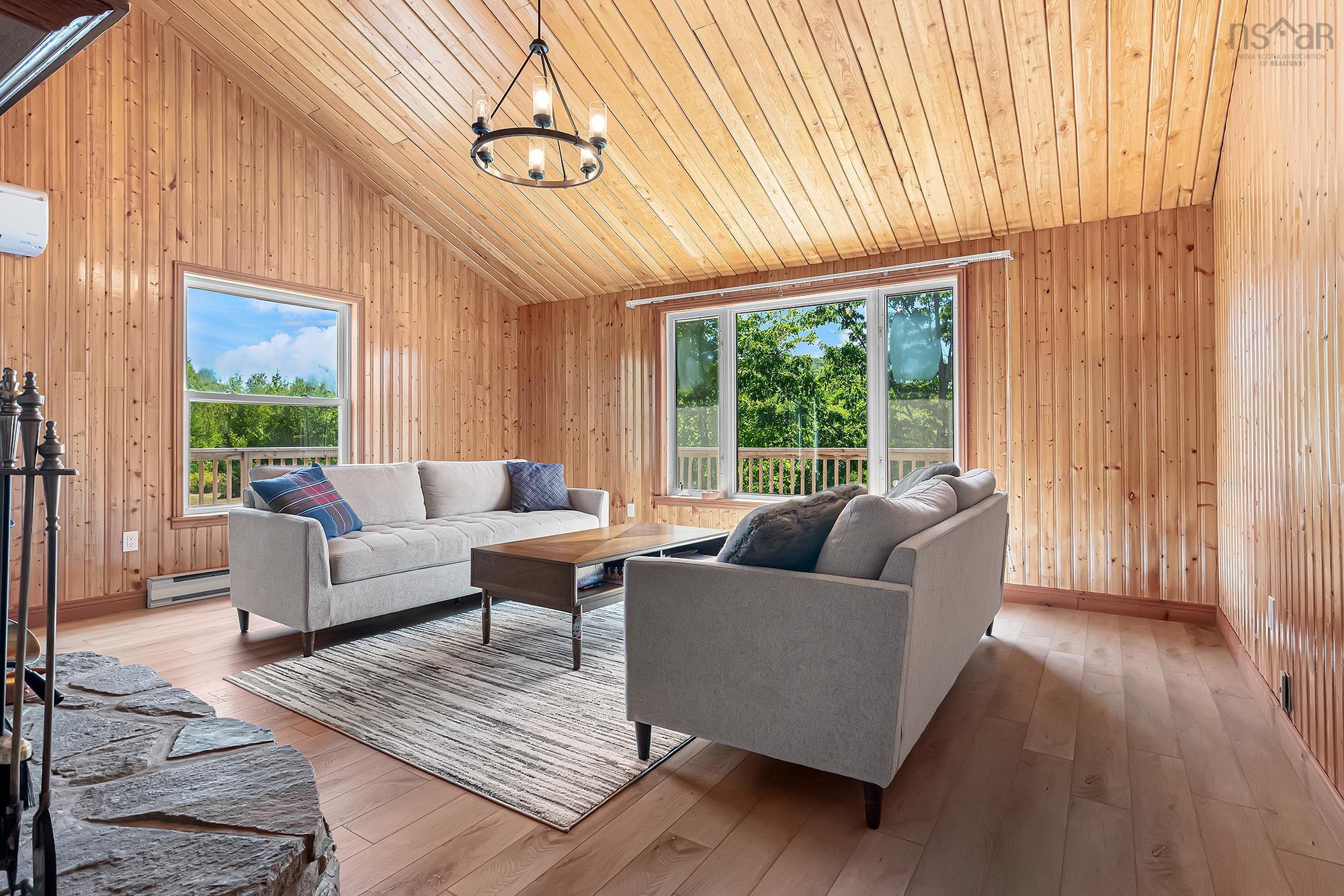 $669,900.00: 420 Highway 246, Wentworth