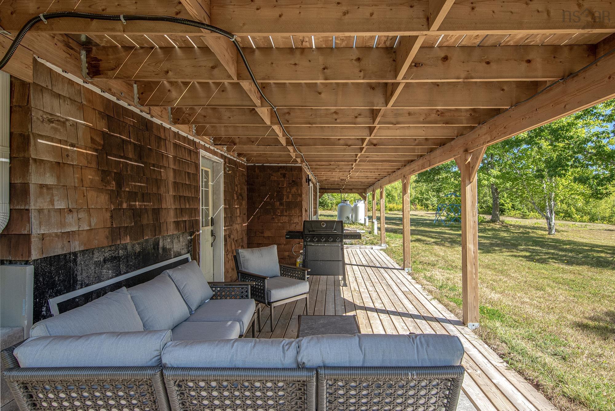 $669,900.00: 420 Highway 246, Wentworth