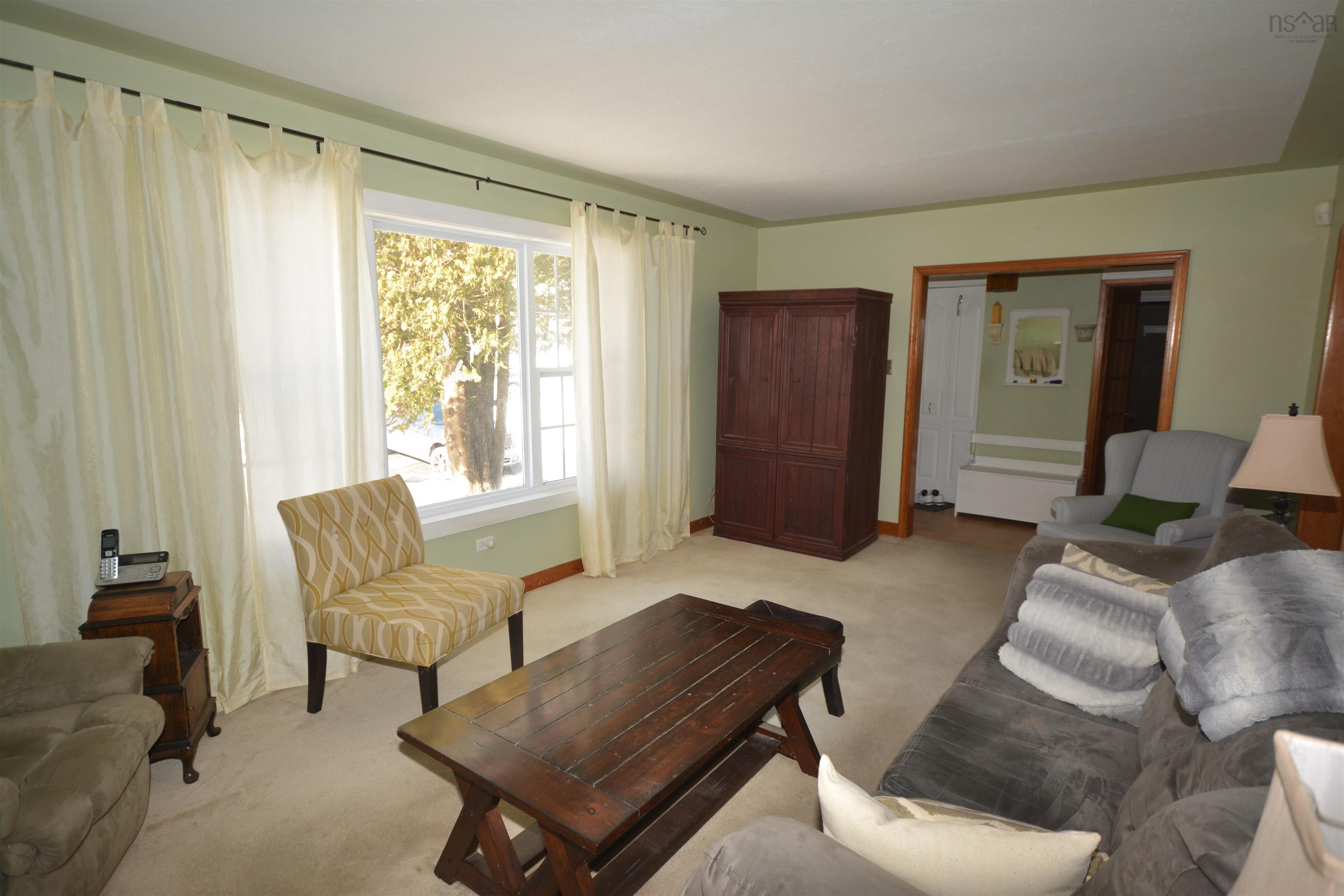 $459,900.00: 15 Iris Avenue, Herring Cove