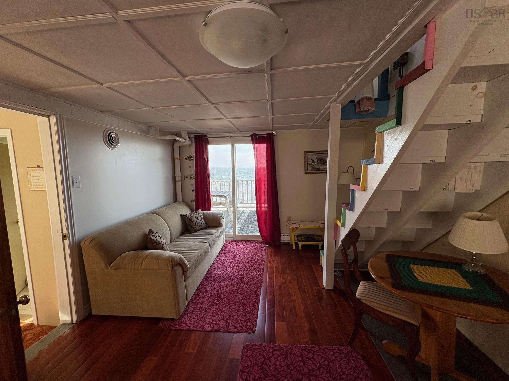 $229,900.00: 811 French Cross Road, Morden