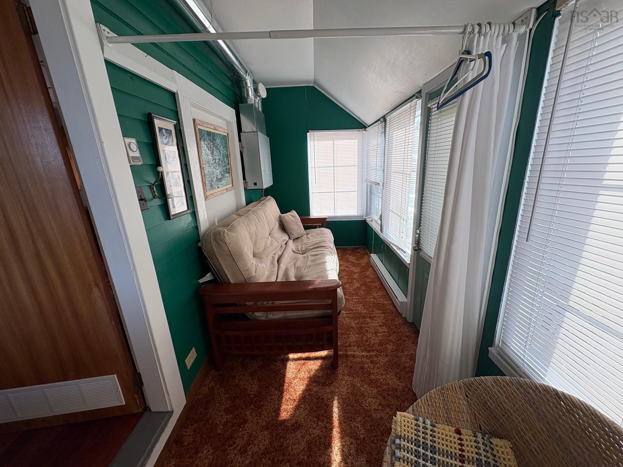 $229,900.00: 811 French Cross Road, Morden