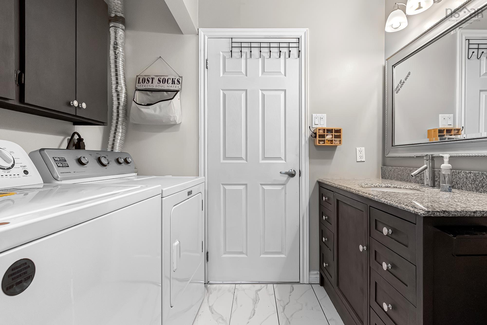 $664,900.00: 45 Rockcliffe Crescent, Hammonds Plains