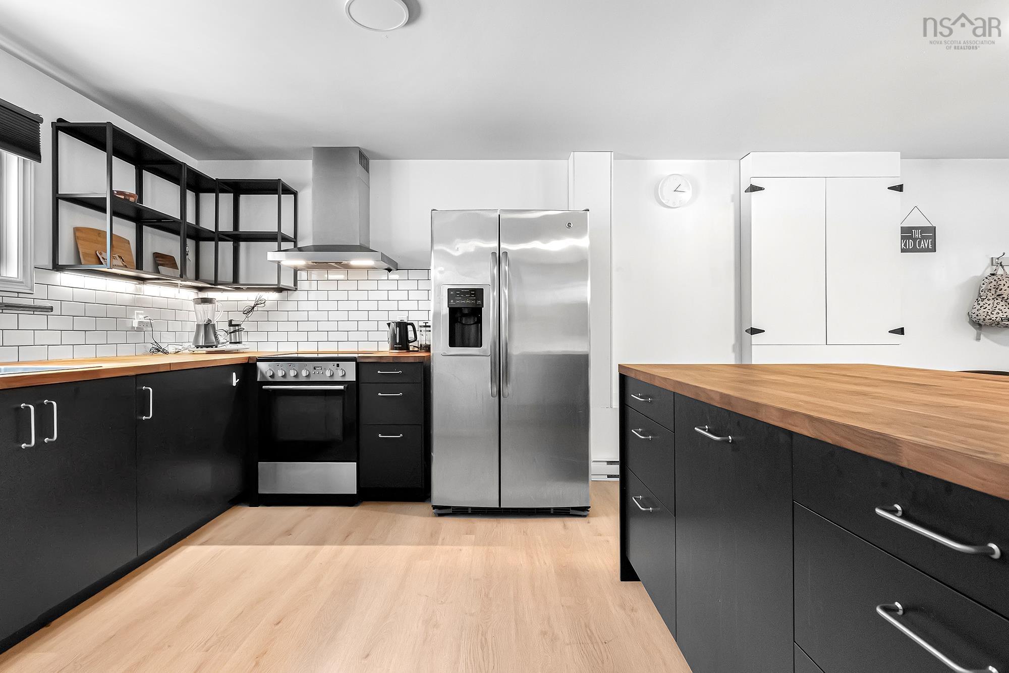 $664,900.00: 45 Rockcliffe Crescent, Hammonds Plains