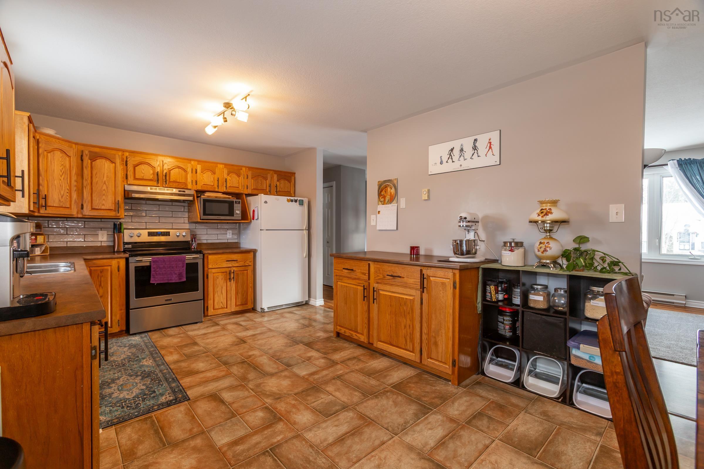 $399,000.00: 533 Mcclair Avenue, Greenwood