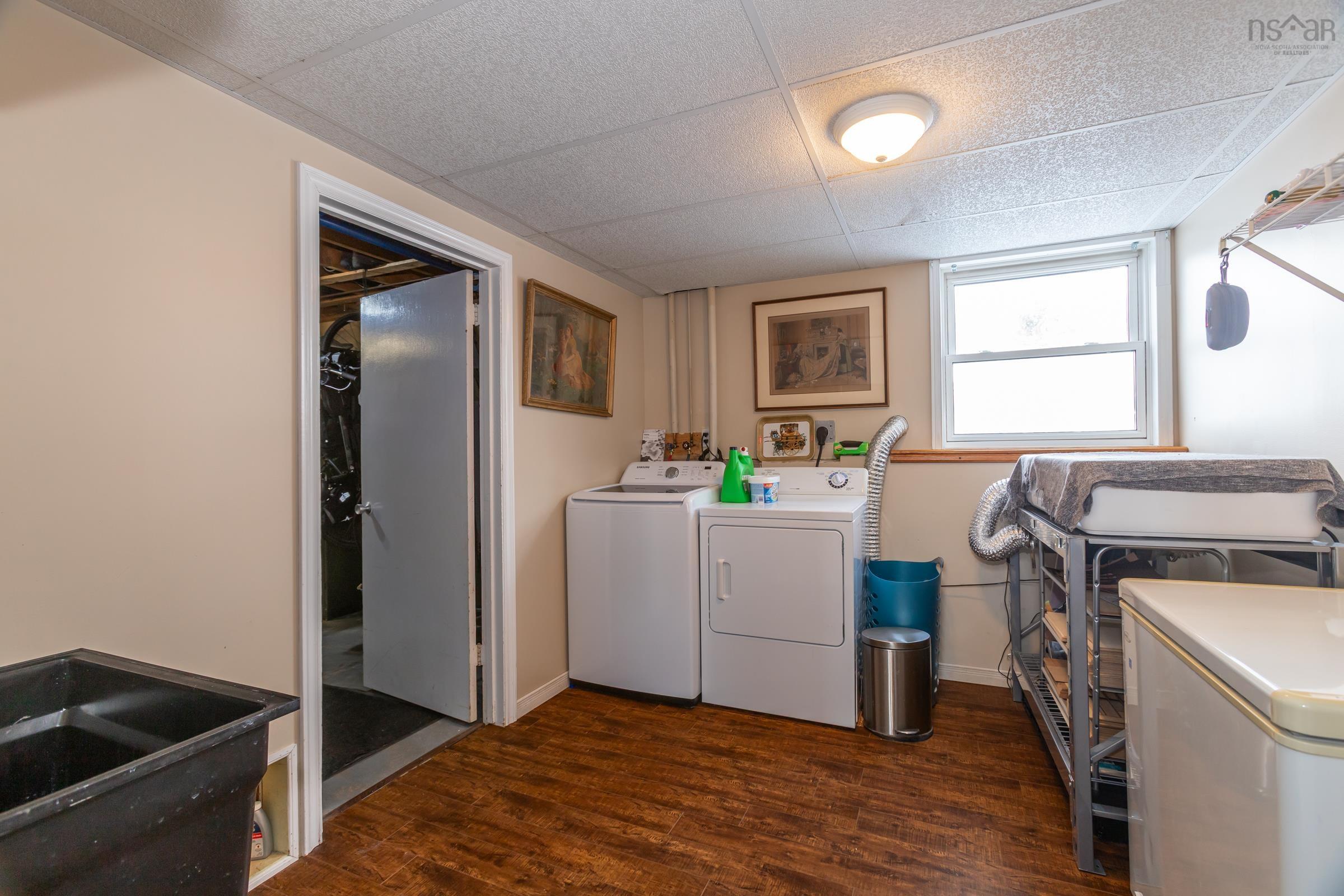 $399,000.00: 533 Mcclair Avenue, Greenwood