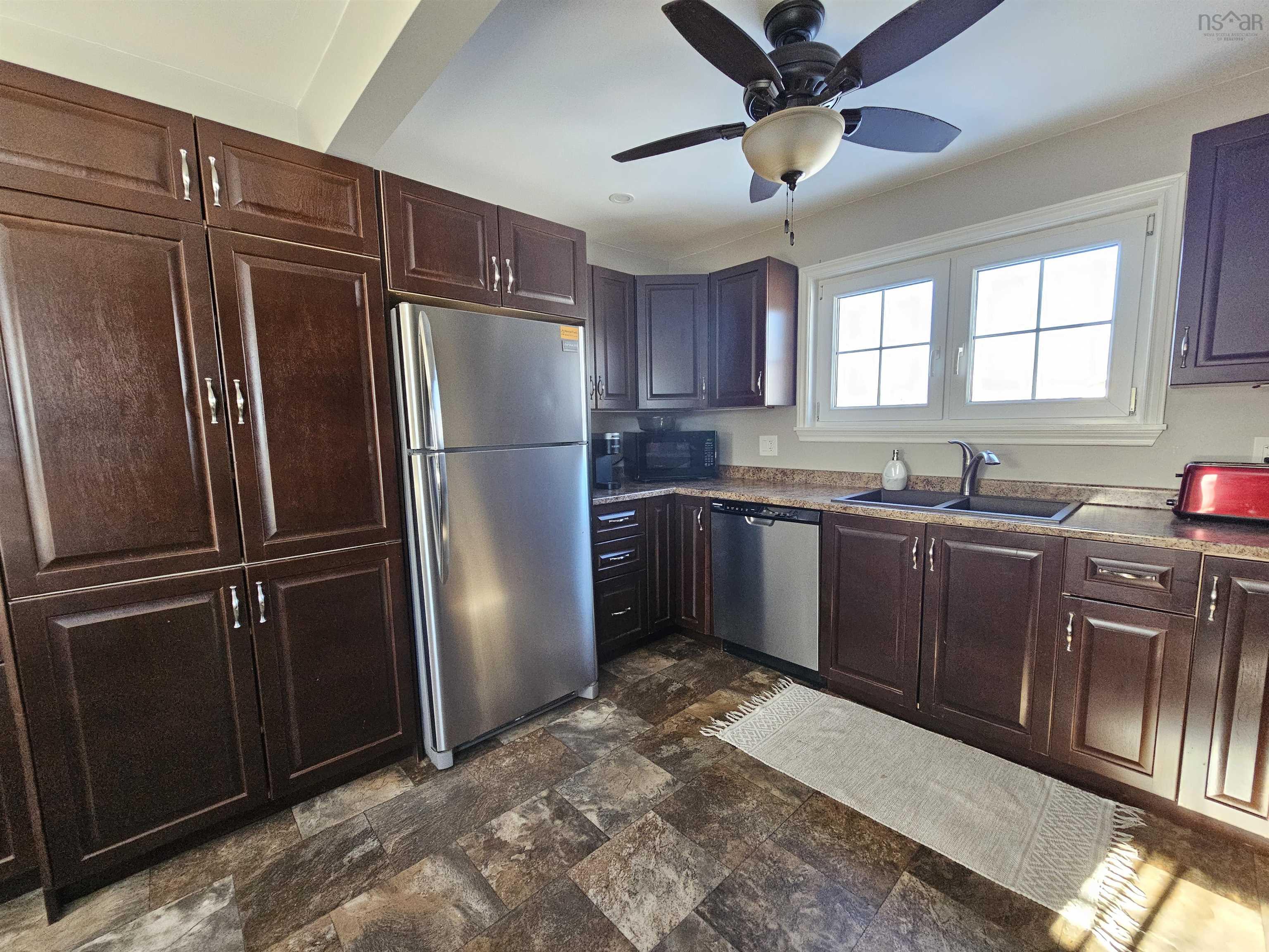 $249,900.00: 186 Legatto Street, Sydney Mines