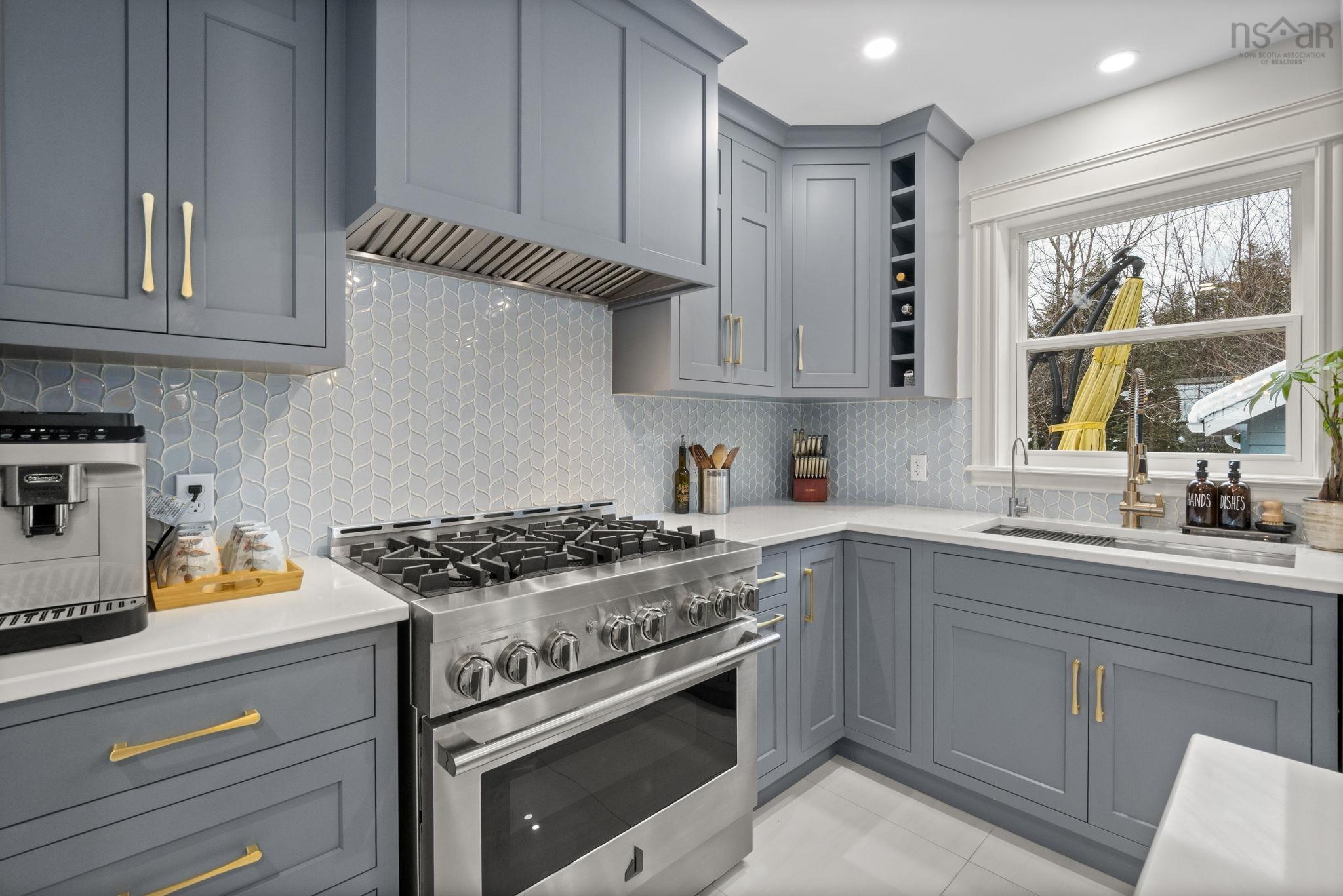 $799,900.00: 150 Daisywood Drive, Hammonds Plains