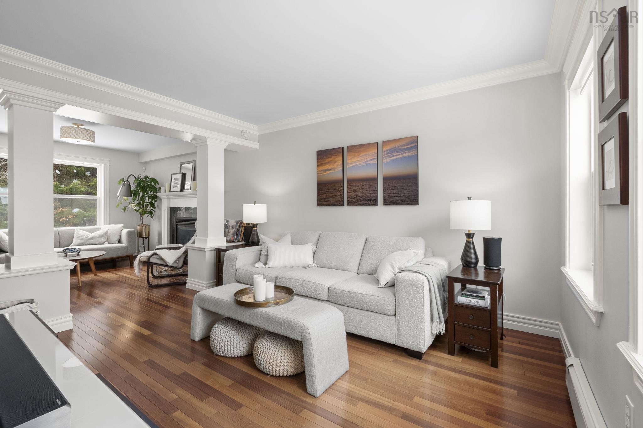 $799,900.00: 150 Daisywood Drive, Hammonds Plains