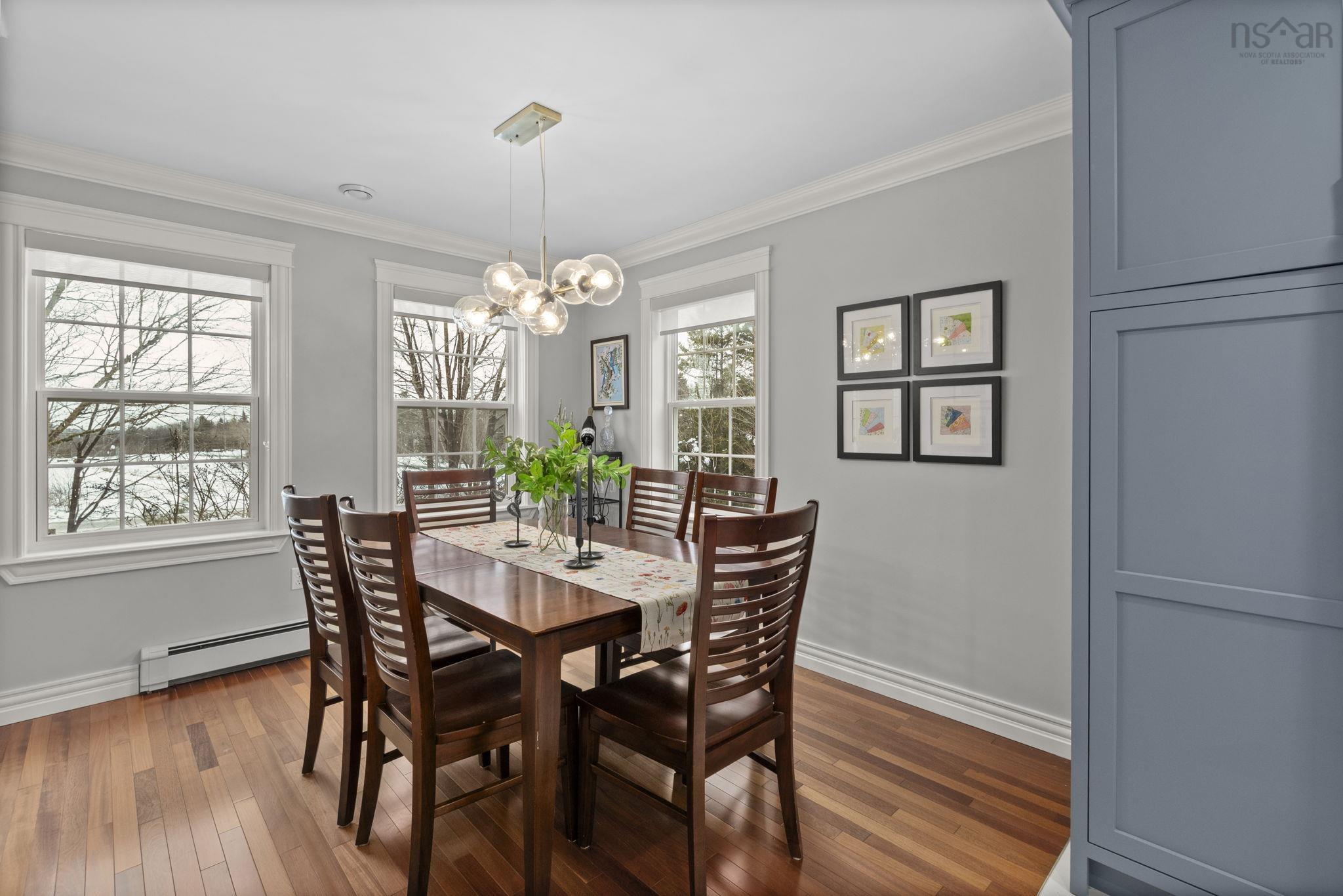 $799,900.00: 150 Daisywood Drive, Hammonds Plains