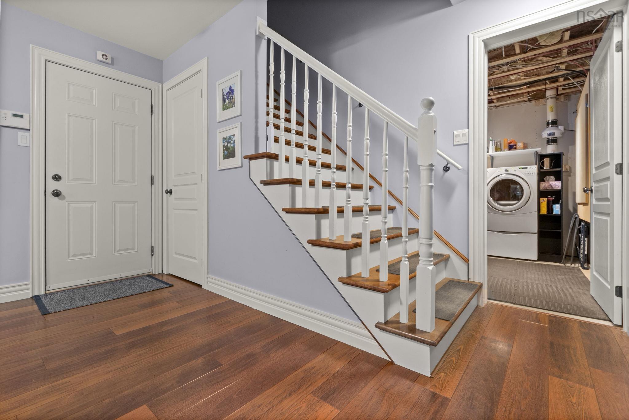 $799,900.00: 150 Daisywood Drive, Hammonds Plains