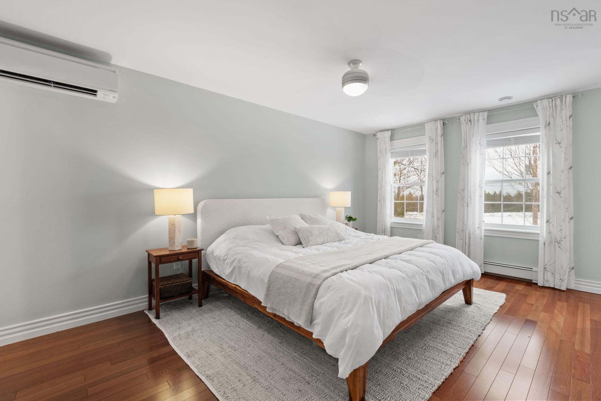 $799,900.00: 150 Daisywood Drive, Hammonds Plains