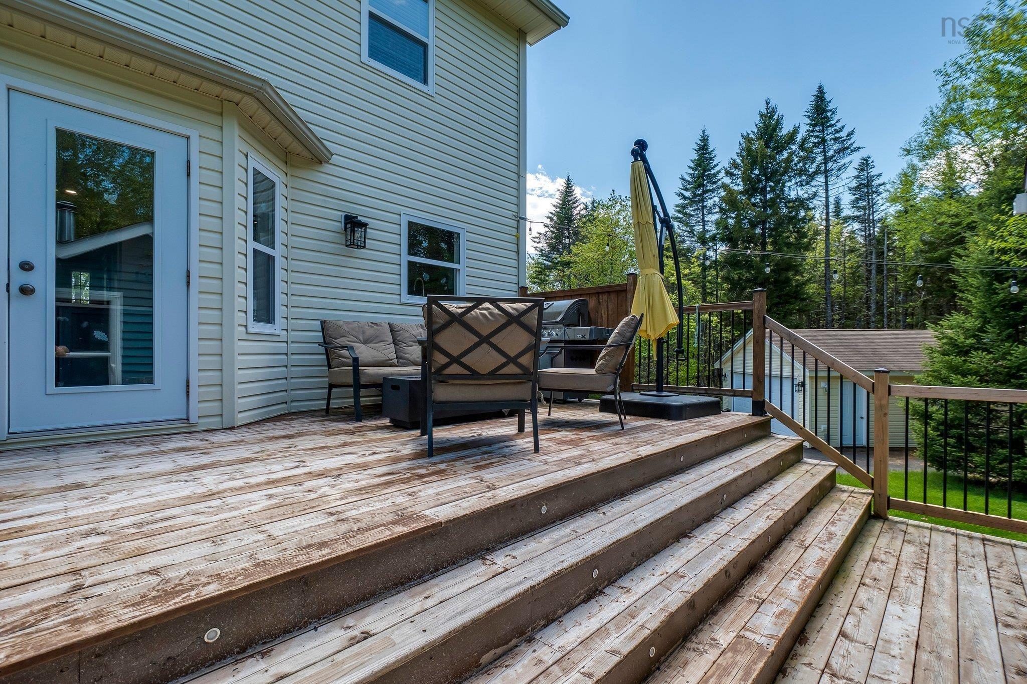 $799,900.00: 150 Daisywood Drive, Hammonds Plains