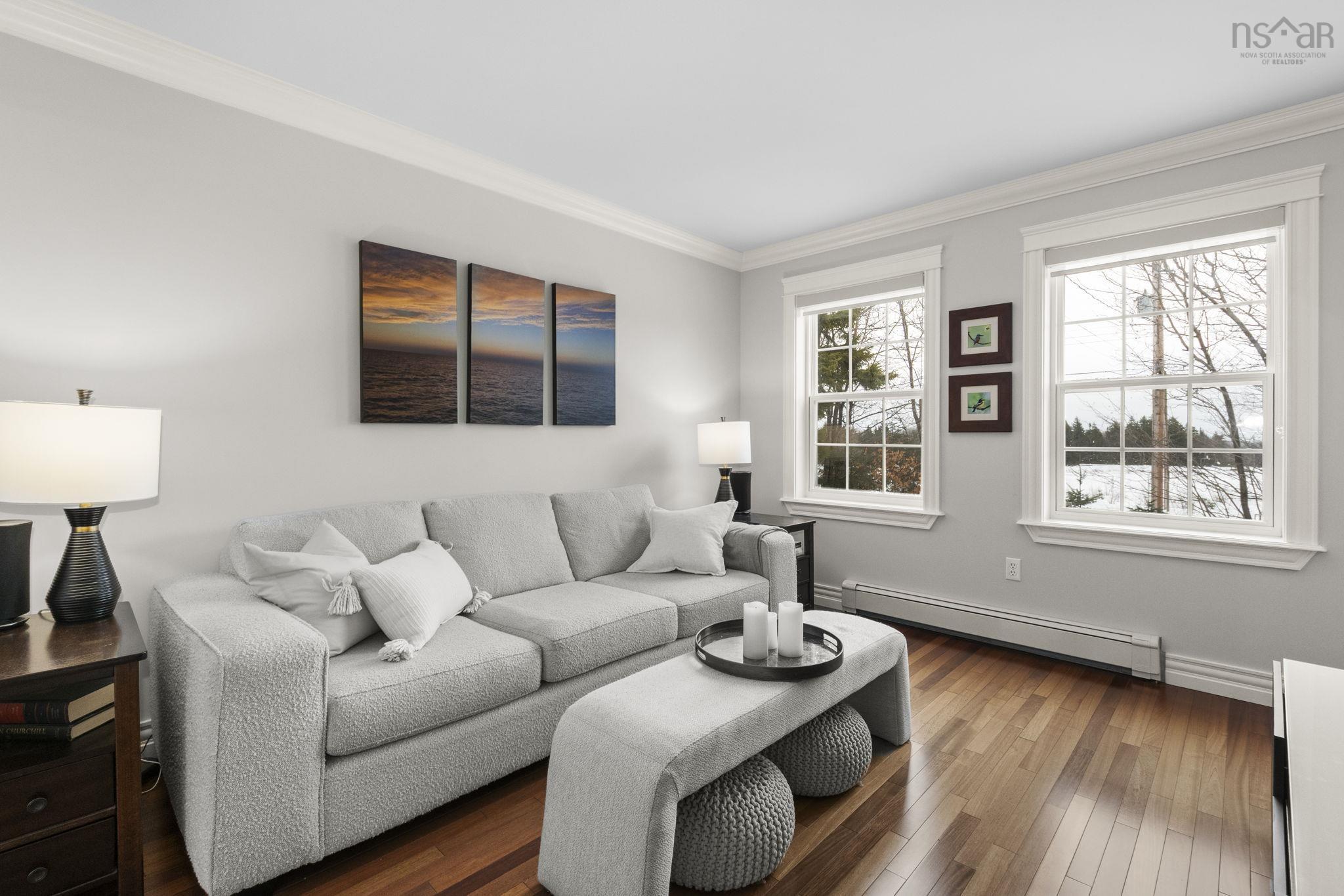 $799,900.00: 150 Daisywood Drive, Hammonds Plains