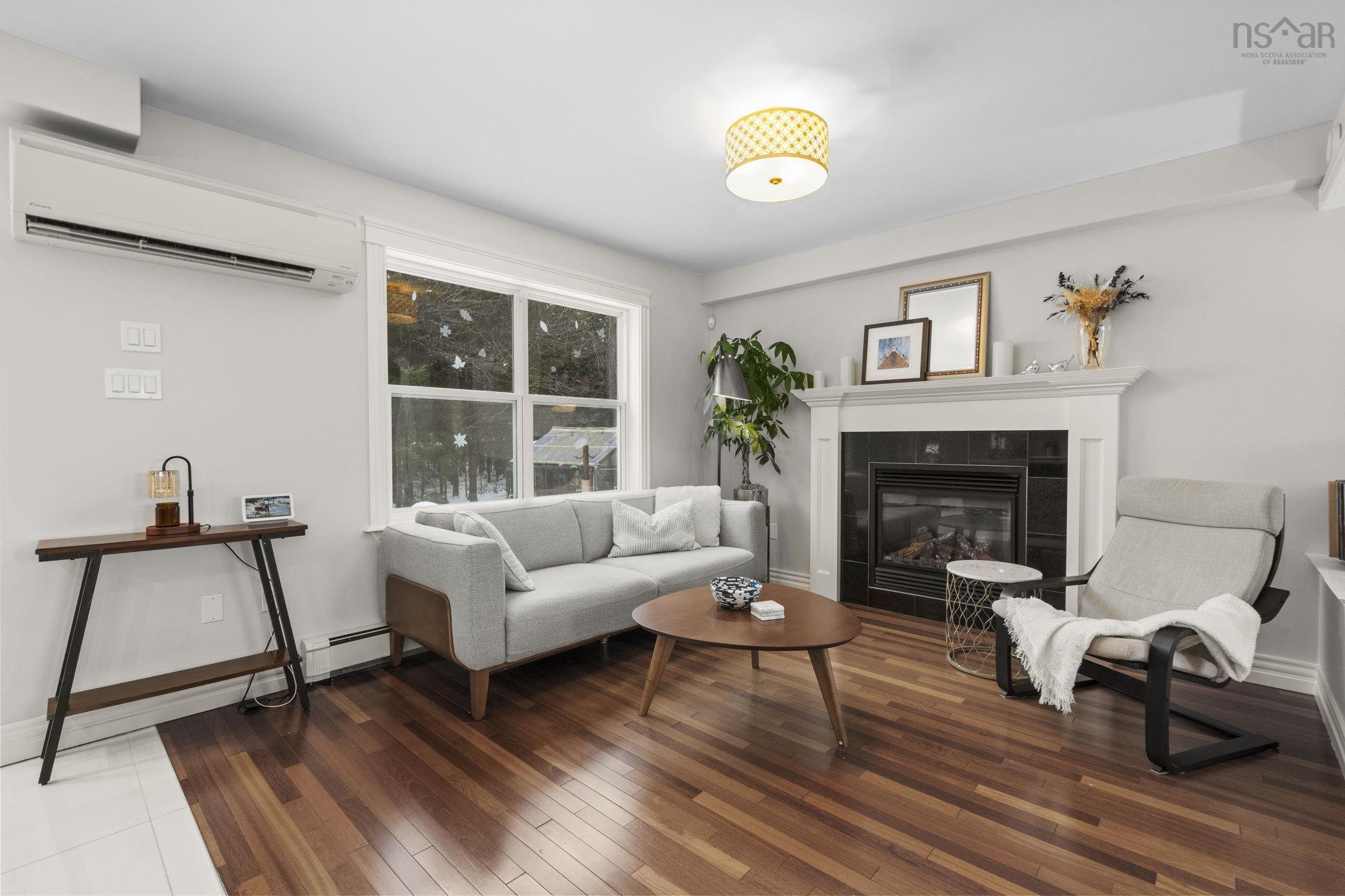 $799,900.00: 150 Daisywood Drive, Hammonds Plains