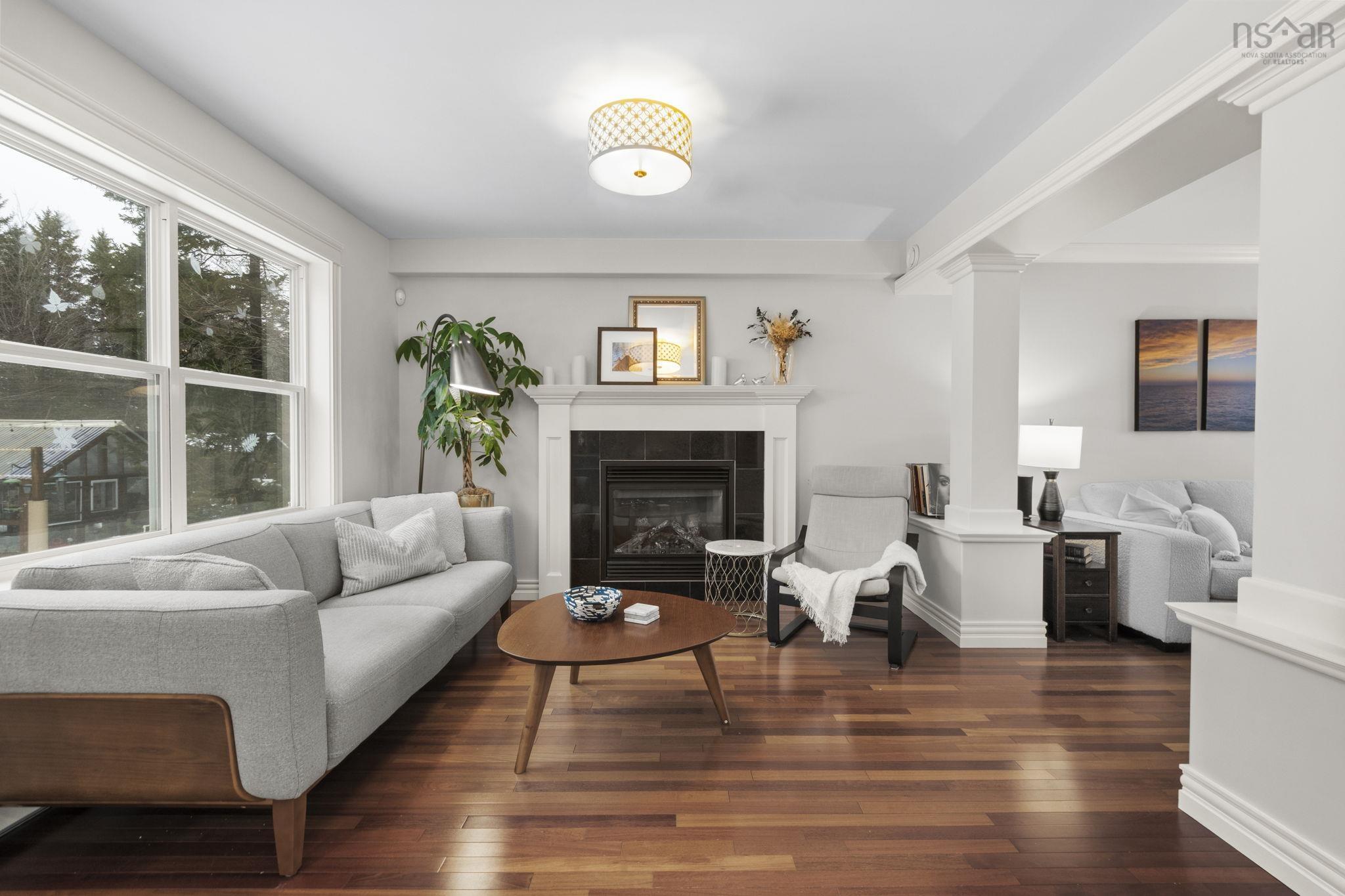 $799,900.00: 150 Daisywood Drive, Hammonds Plains