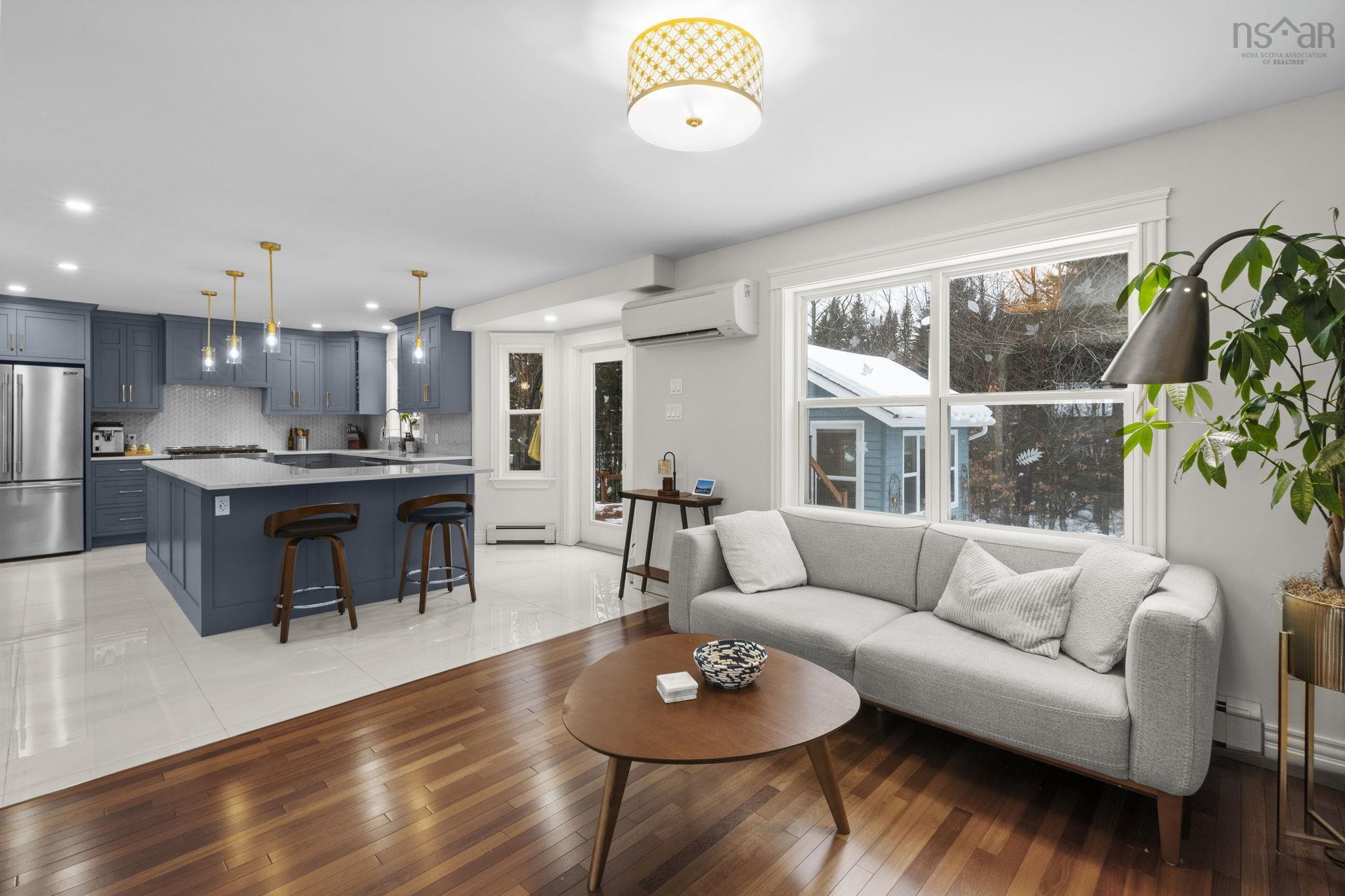 $799,900.00: 150 Daisywood Drive, Hammonds Plains