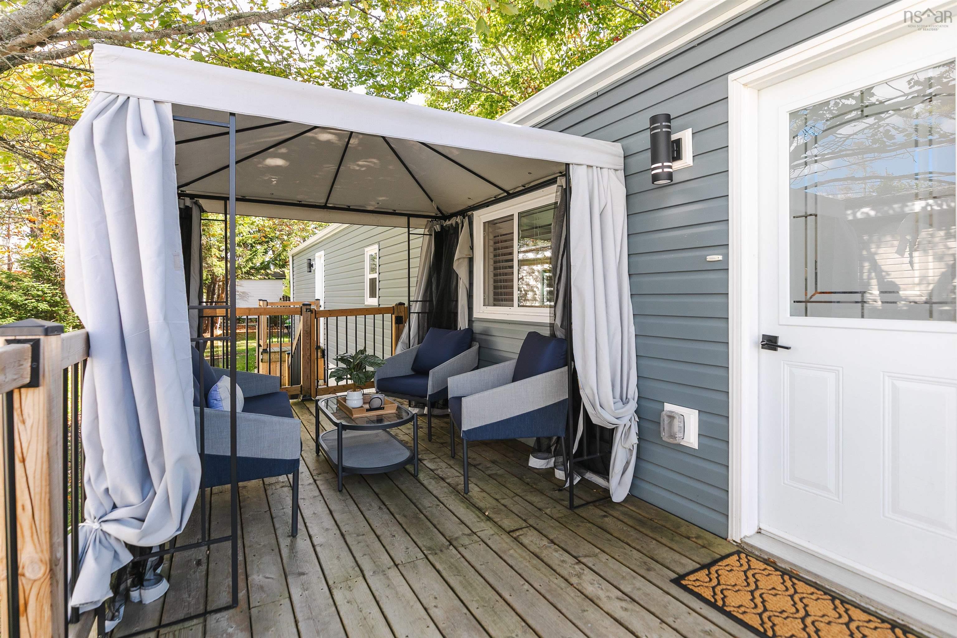 $274,900.00: 18 Commodore Avenue, Middle Sackville