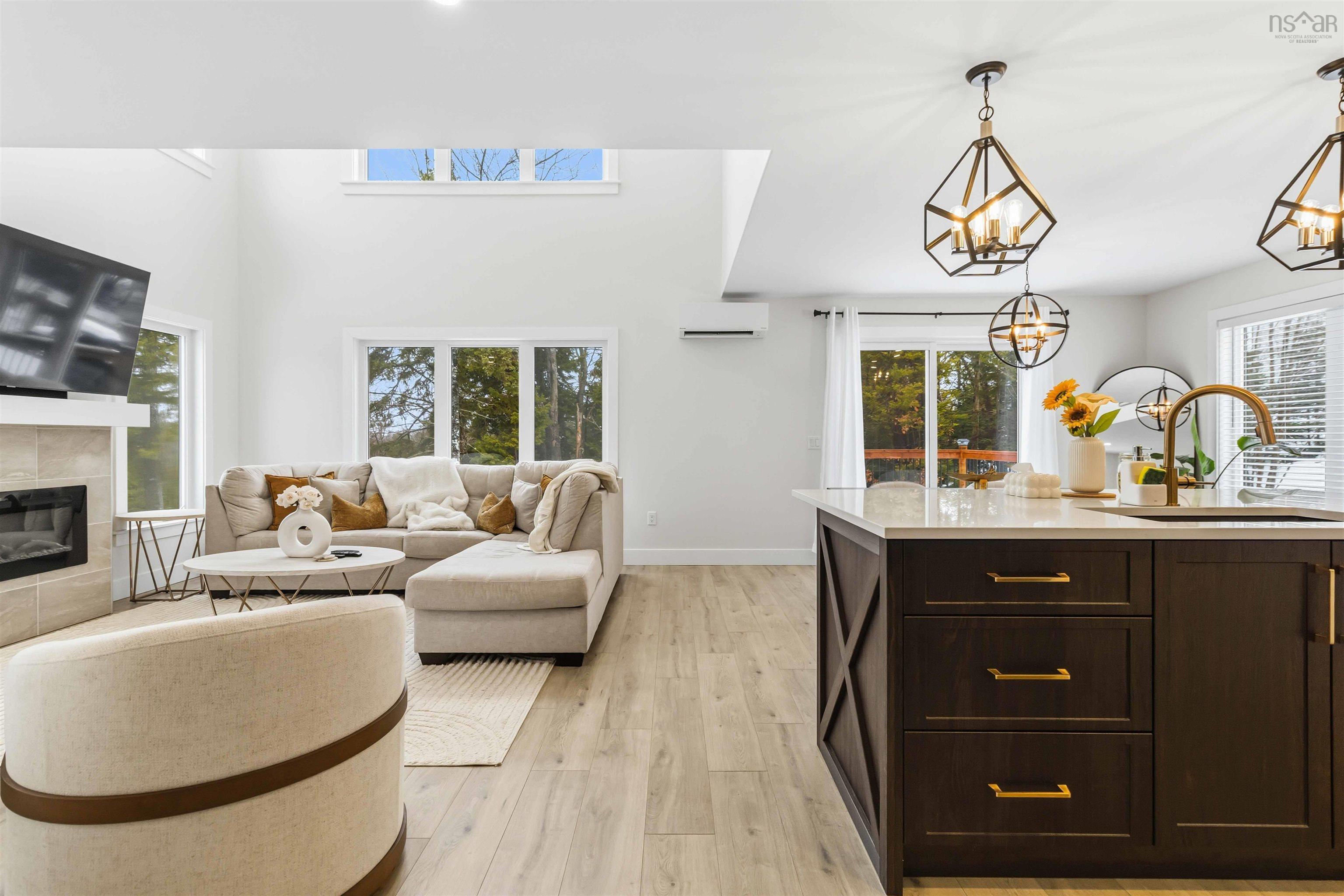 $829,900.00: 206 Perrin Drive, Fall River