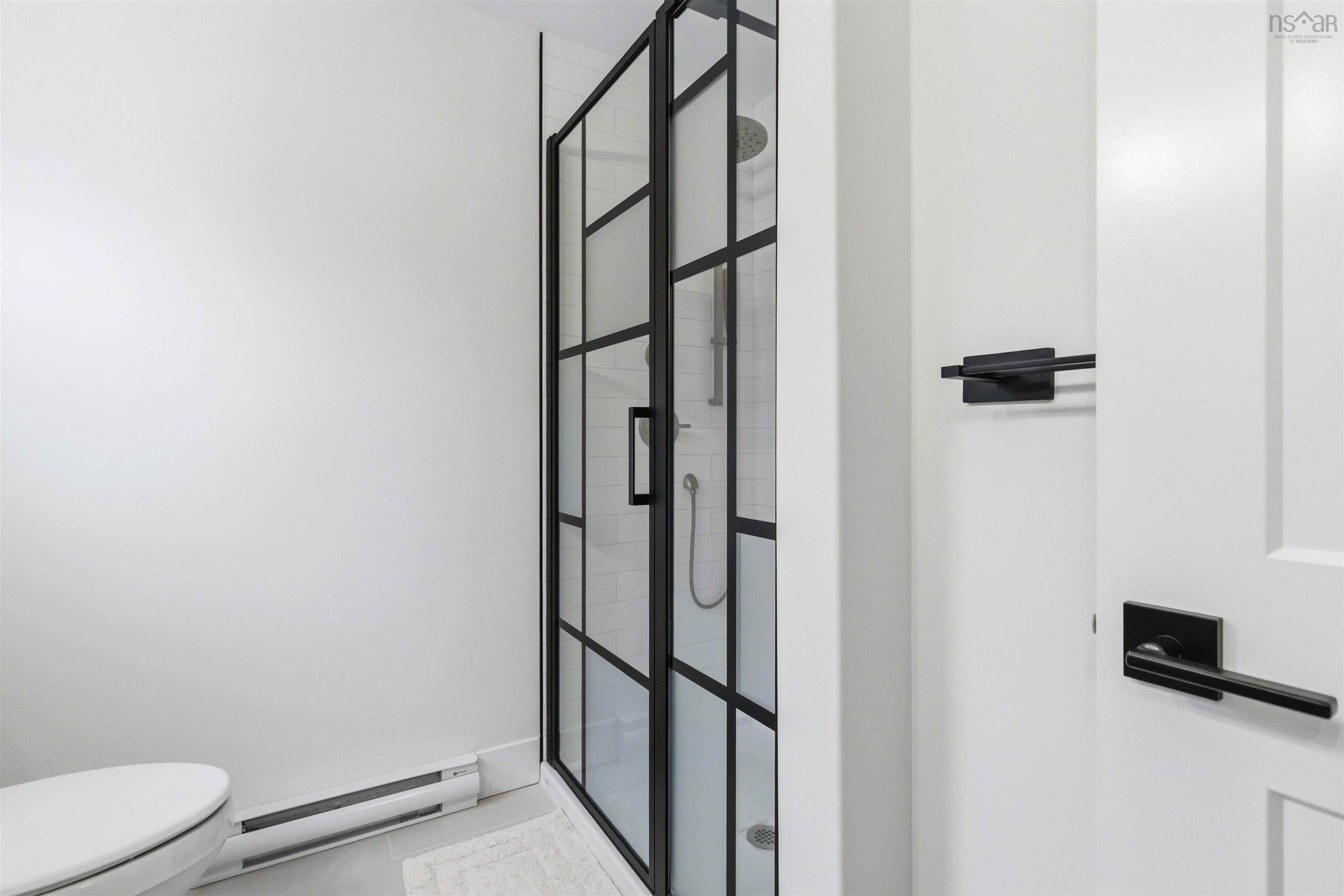 $829,900.00: 206 Perrin Drive, Fall River