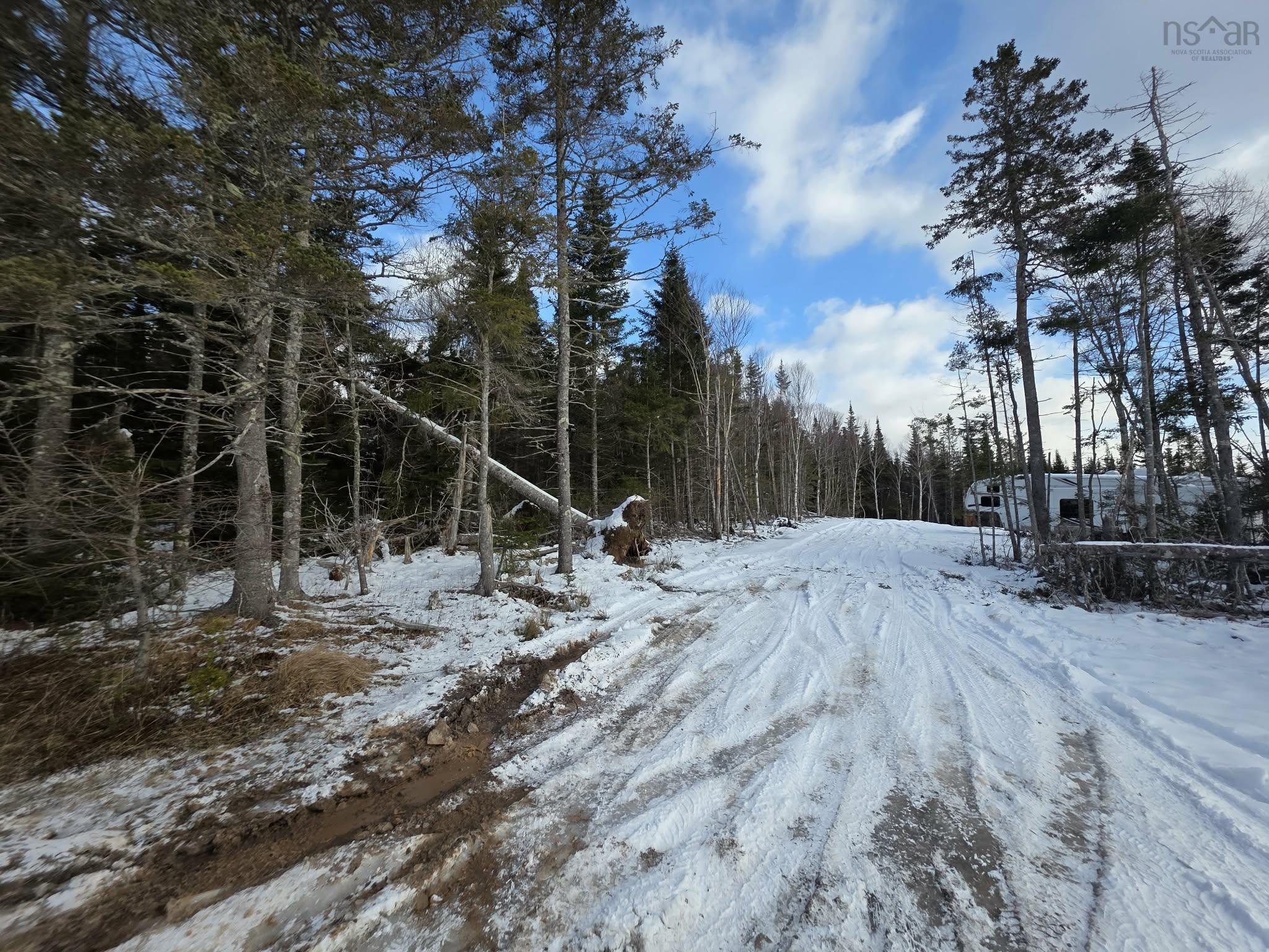 $159,000.00: 916 Rear Loch Lomond Road, Loch Lomond