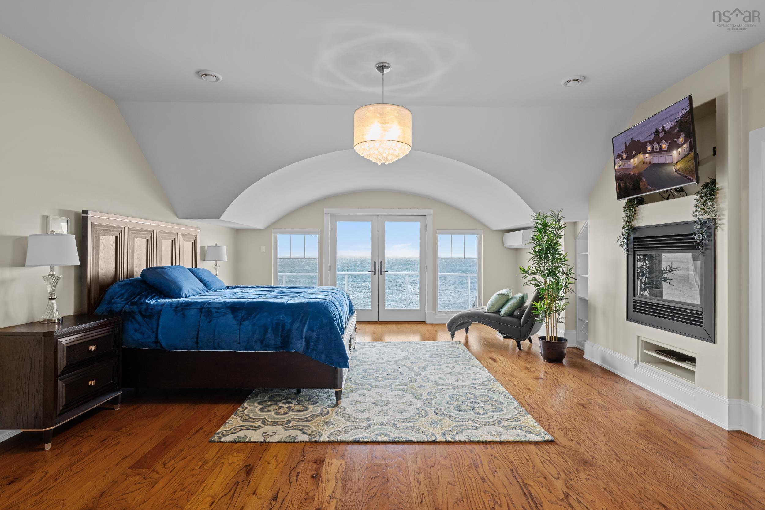 $3,150,000.00: 446 Ketch Harbour Road, Halibut Bay