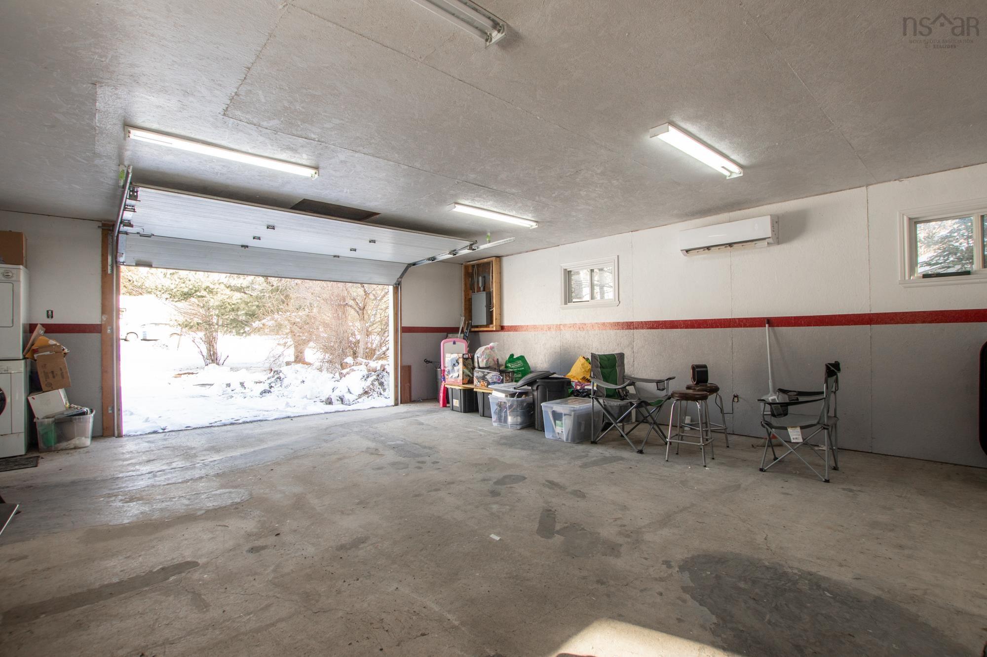 76 James Roy Drive, Porters Lake, NS (MLS 202601525)