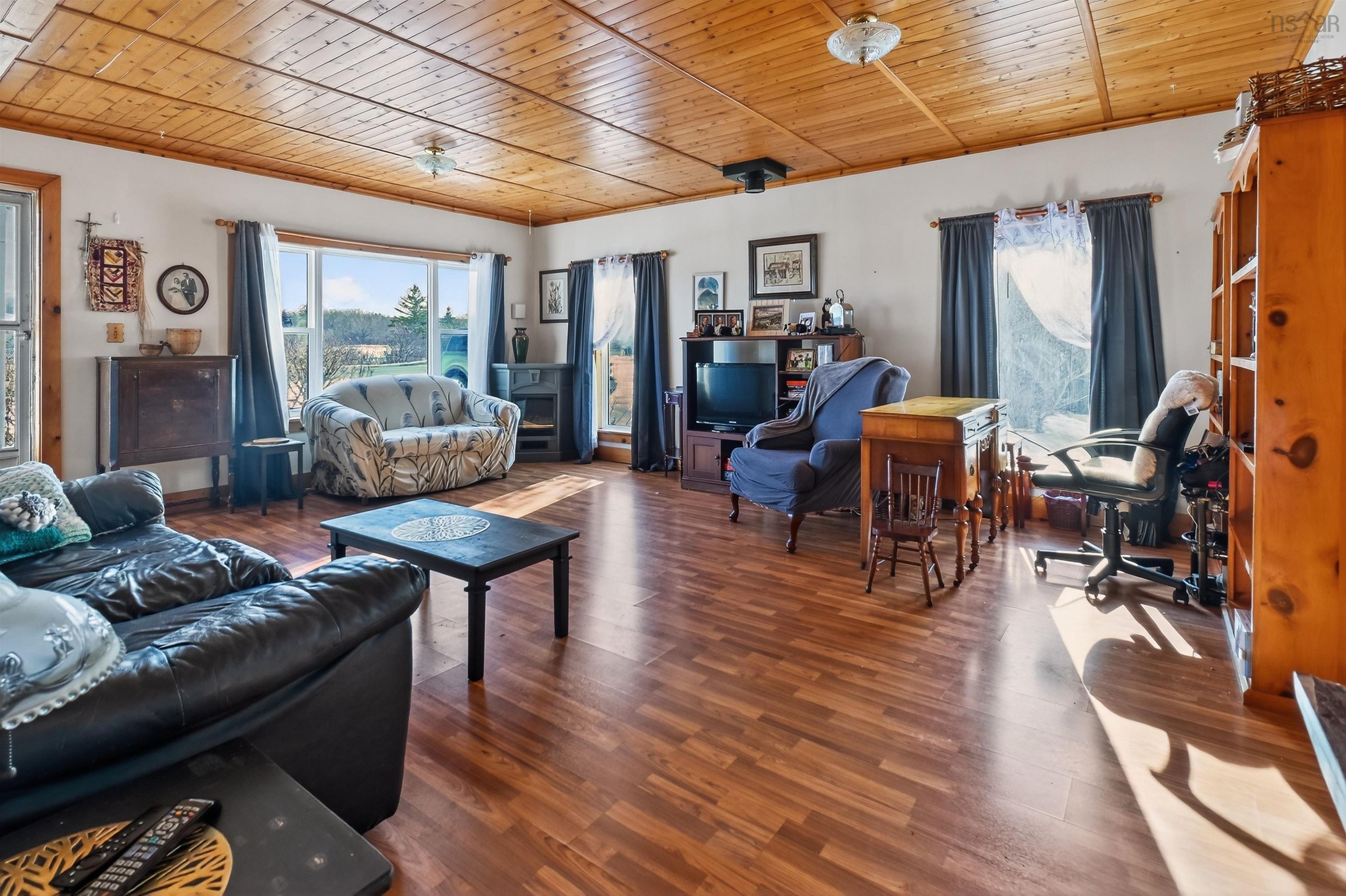 $299,000.00: 5381 Highway 19, Judique