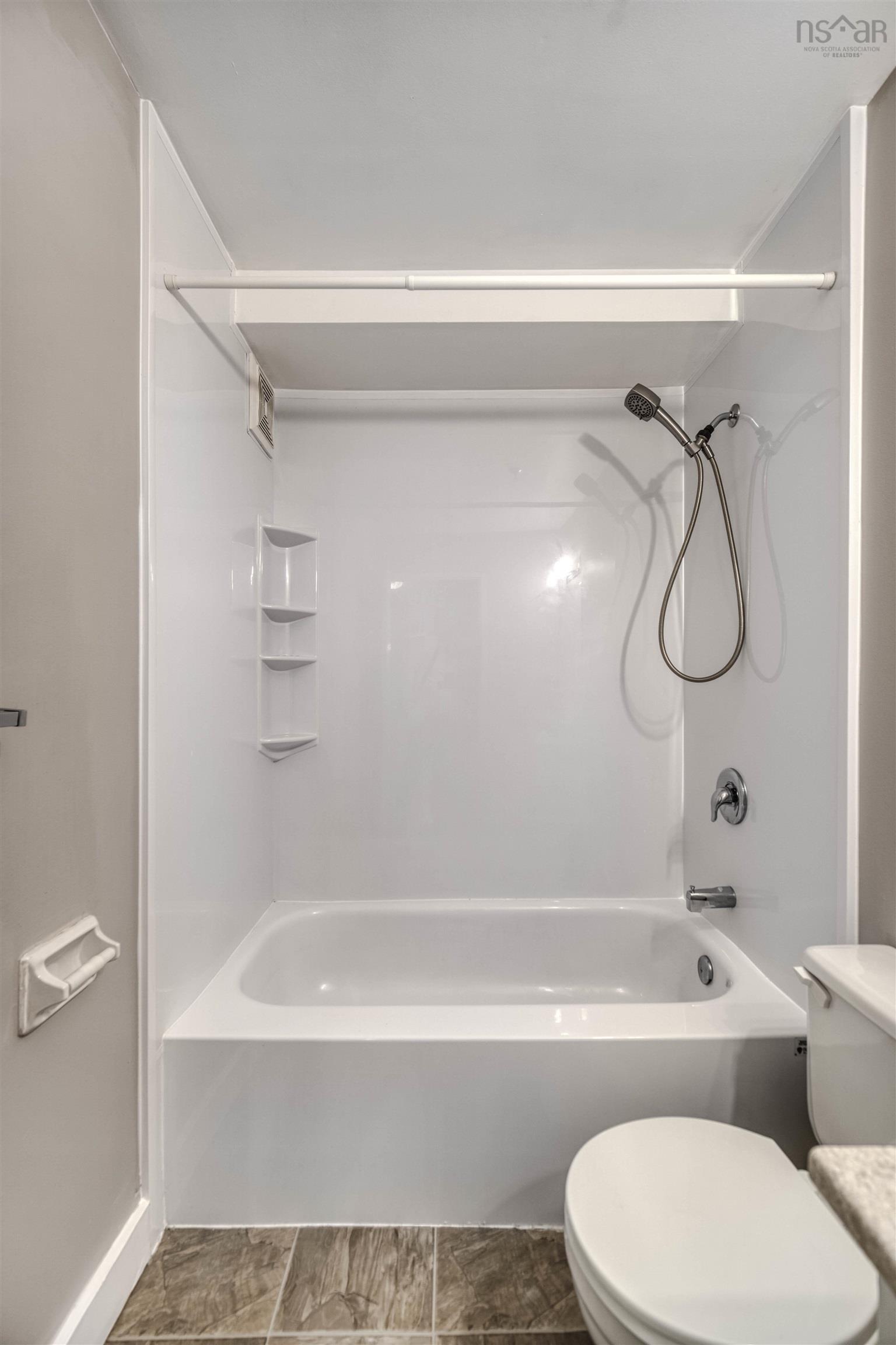 240 281 Windmill Road, Dartmouth, NS (MLS 202601539)